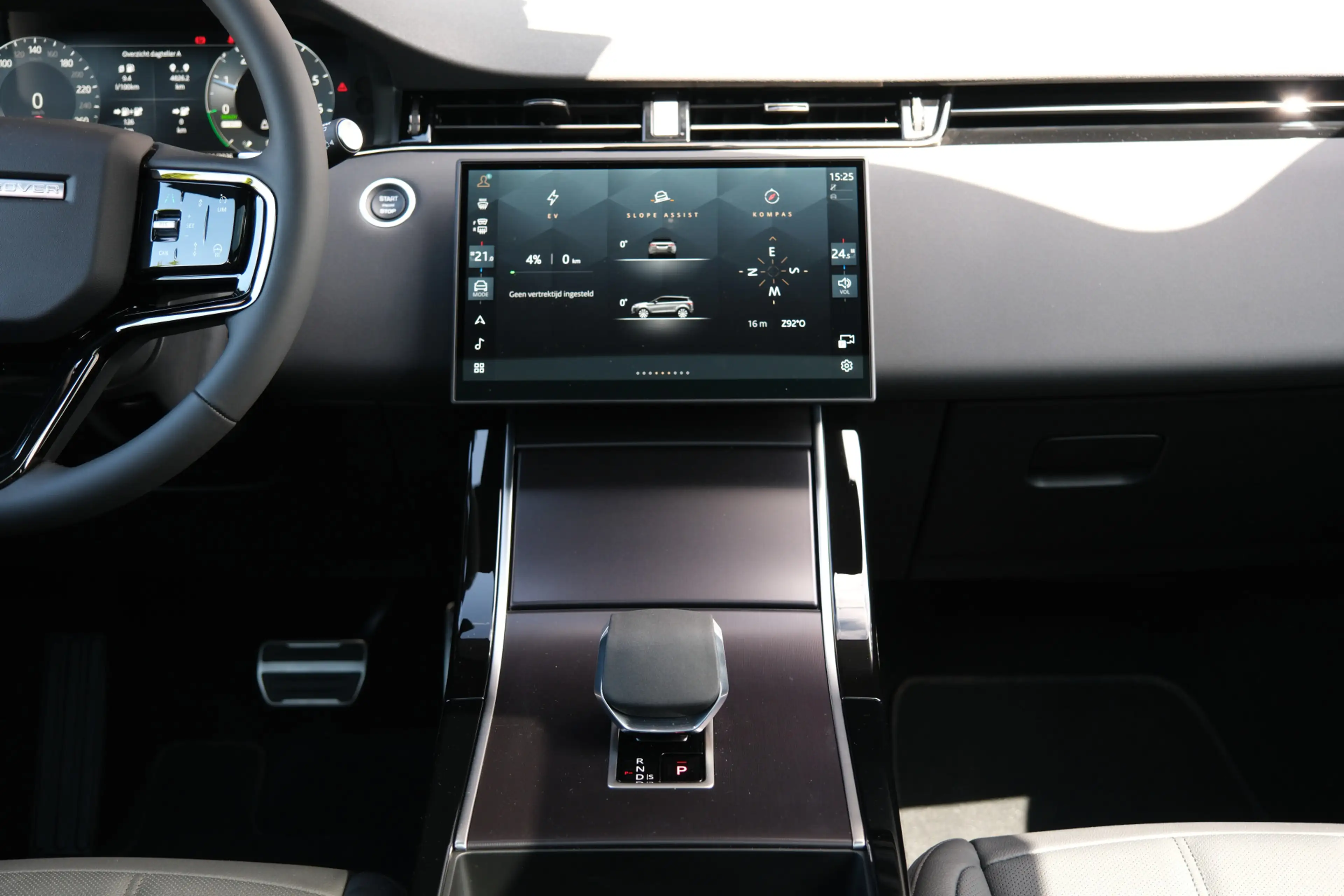 Land Rover Range Rover Evoque 1.5 P270e PHEV AWD Dynamic SE | Black Pack | Schui — photo 29