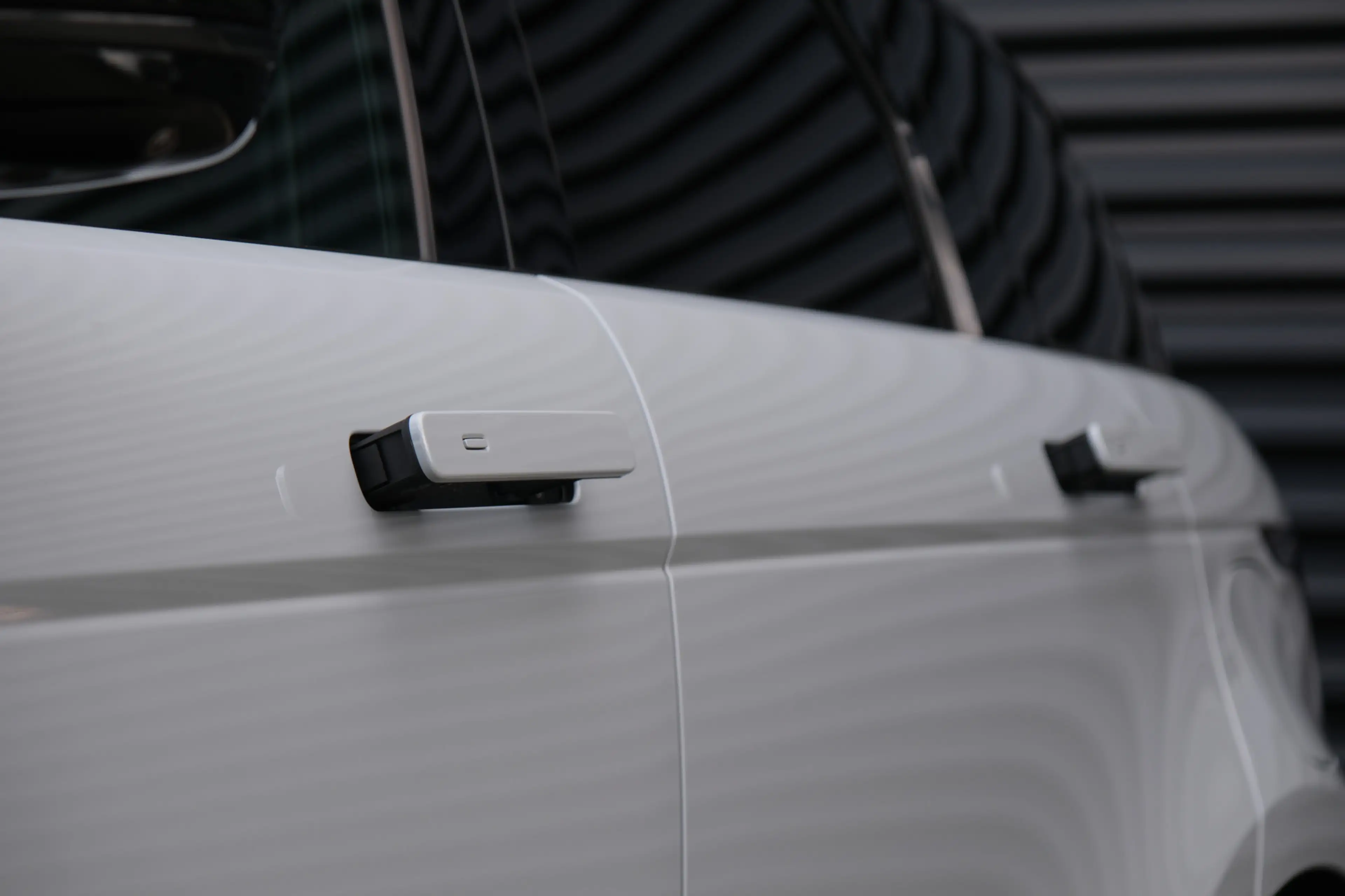 Land Rover Range Rover Evoque 1.5 P270e PHEV AWD Dynamic SE | Black Pack | Schui — photo 15