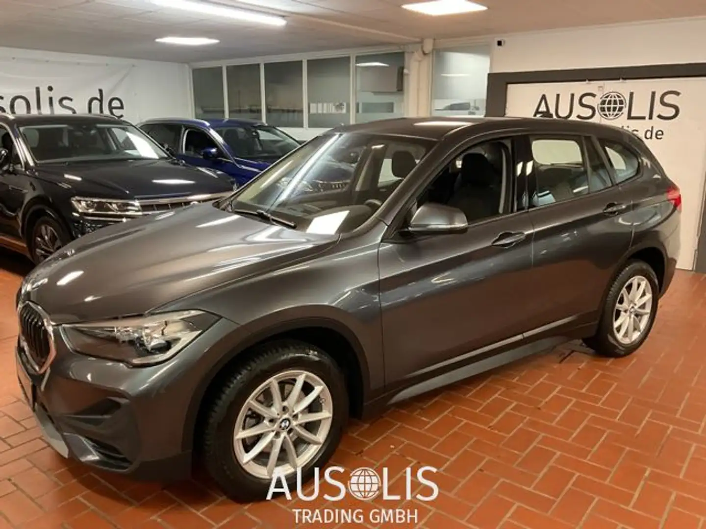 BMW X1 sDrive 18 i Advantage Navi,PDC,Tempomat Grigio - 1