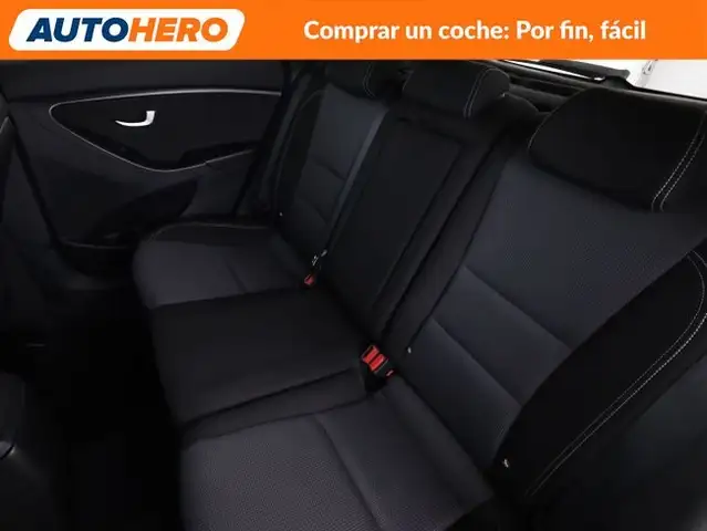 Hyundai i30 view 15