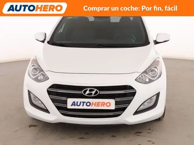 Hyundai i30 view 9