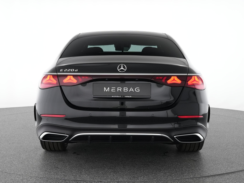 Mercedes-Benz E 220 d AMG Advanced Pano Burmester4D UPE:82TEUR — photo 4