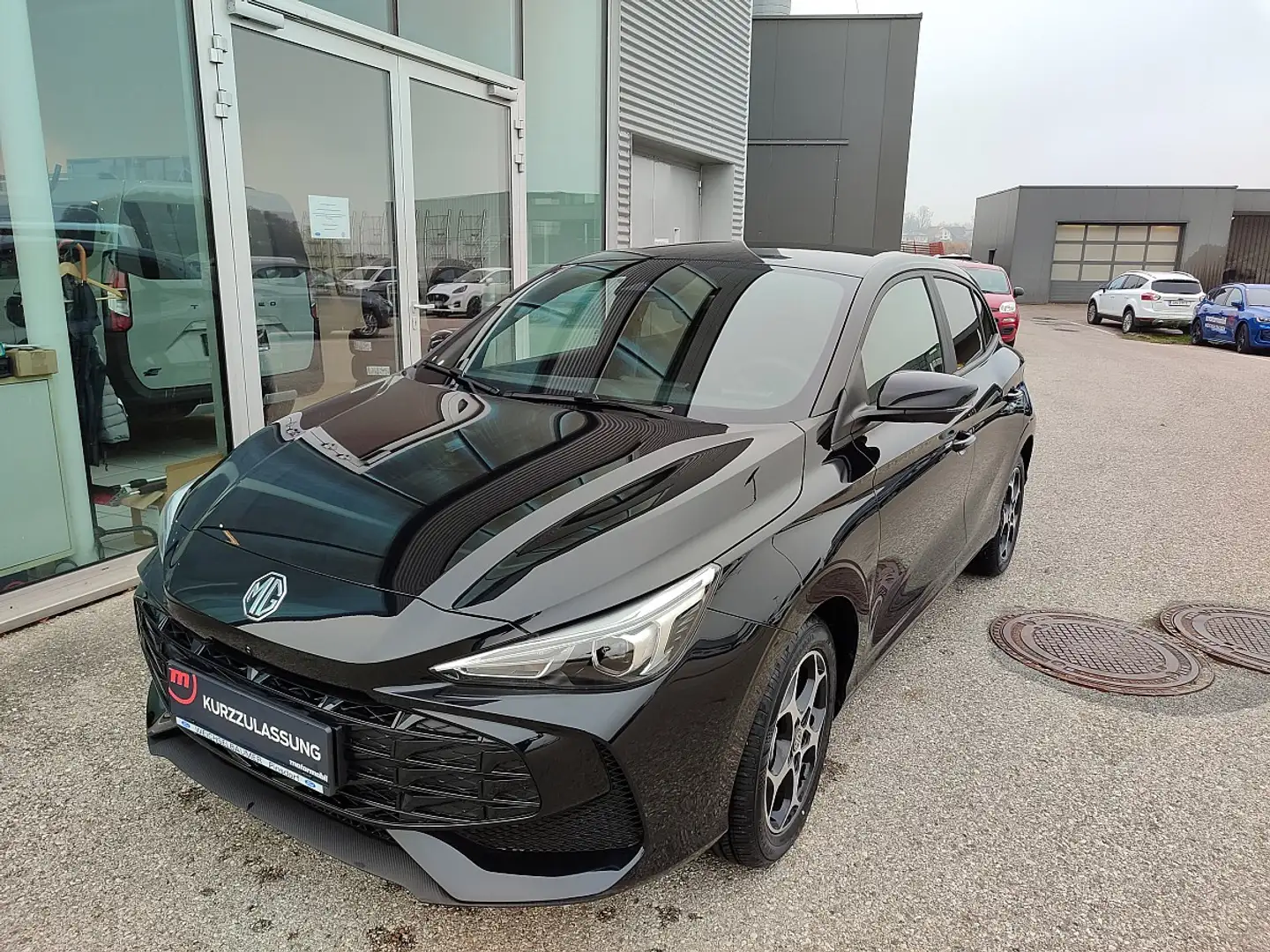 MG MG3 1,5 Hybrid+ Luxury Aut. Noir - 1