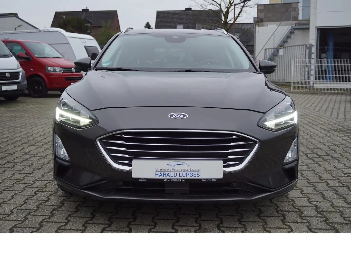 Ford Focus Titanium, Automtaik, Navi, LED, RFK, Euro 6 Grau - 2