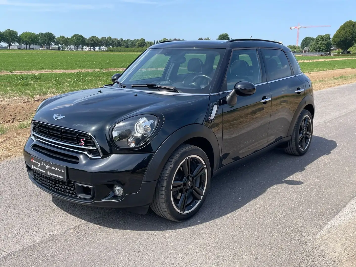 MINI Cooper SD Countryman Cooper SD*Automatik Schwarz - 1