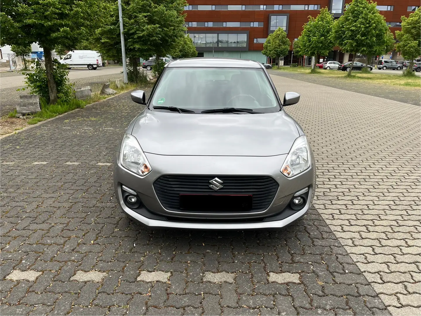 Suzuki Swift 1.2 Benzine - 2