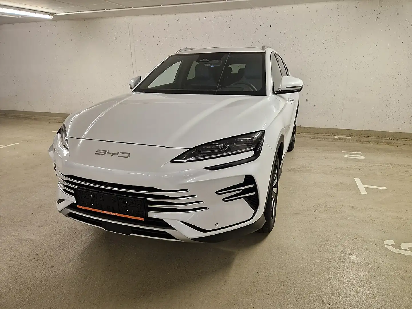 BYD Seal U DM-i PHEV 18,3kWh Boost Österreich Paket Weiß - 2