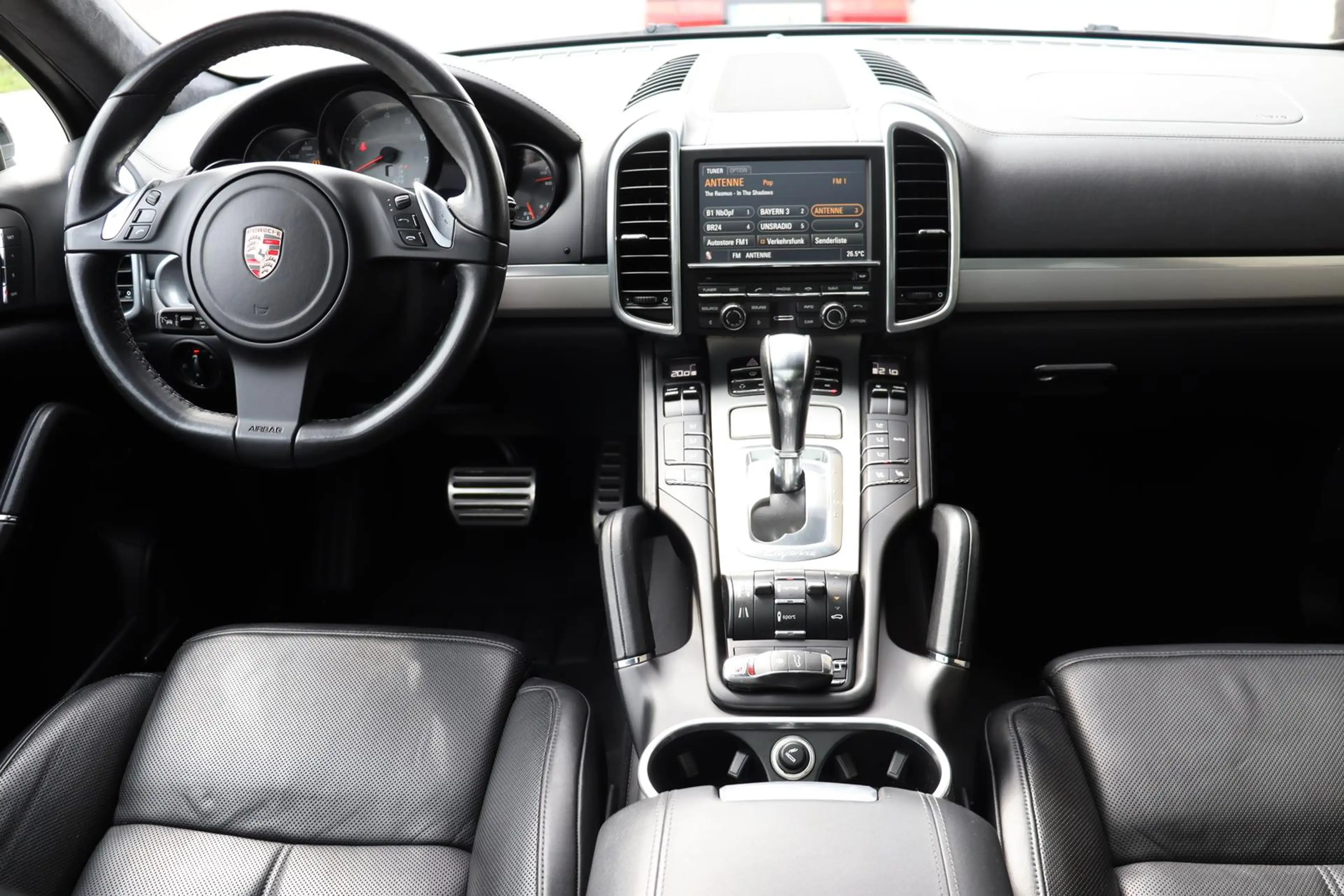 Porsche Cayenne Turbo 4.8 V8 PANO/ACC/PDLS//LUFT/OSE — photo 9