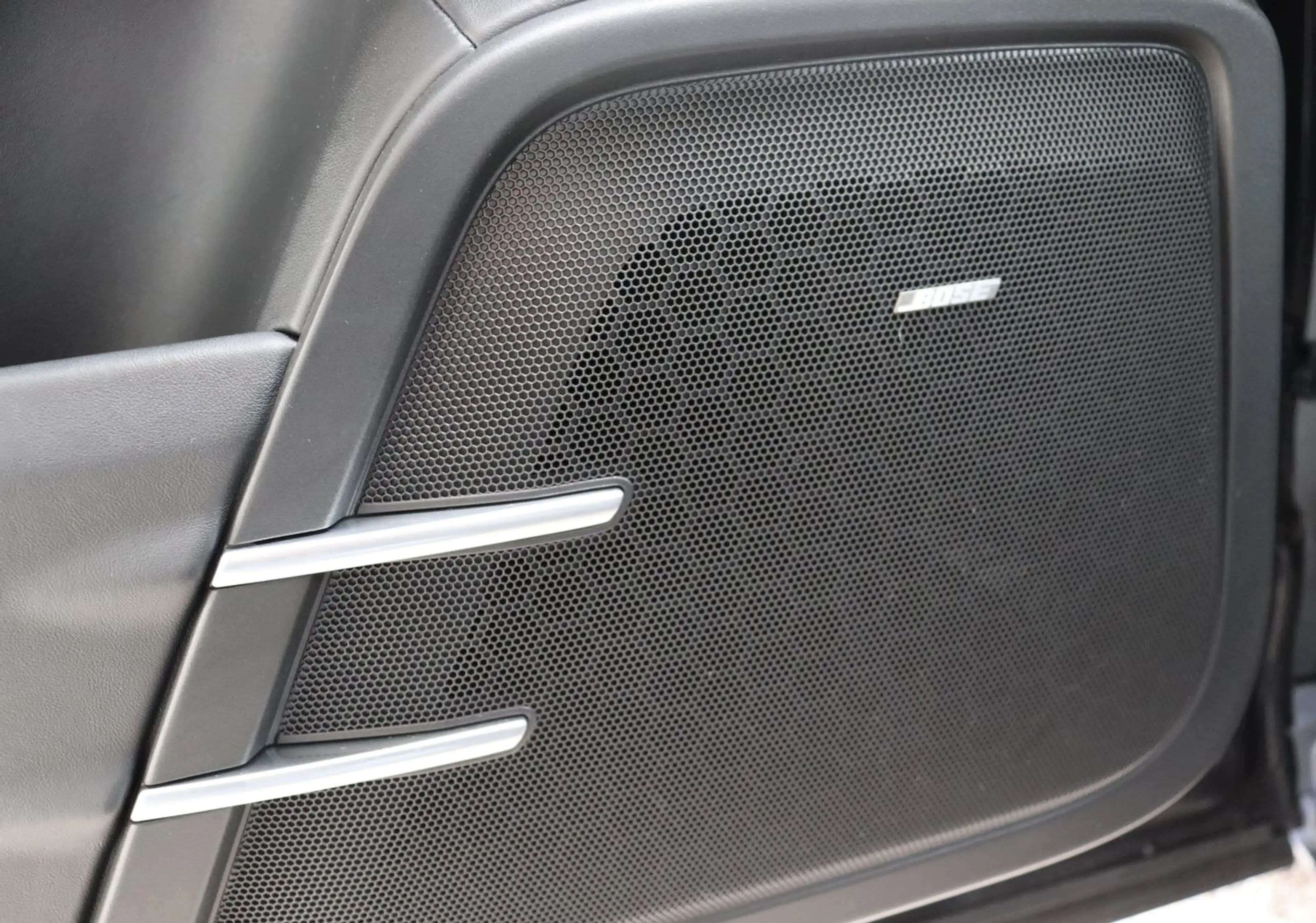 Porsche Cayenne Turbo 4.8 V8 PANO/ACC/PDLS//LUFT/OSE — photo 8