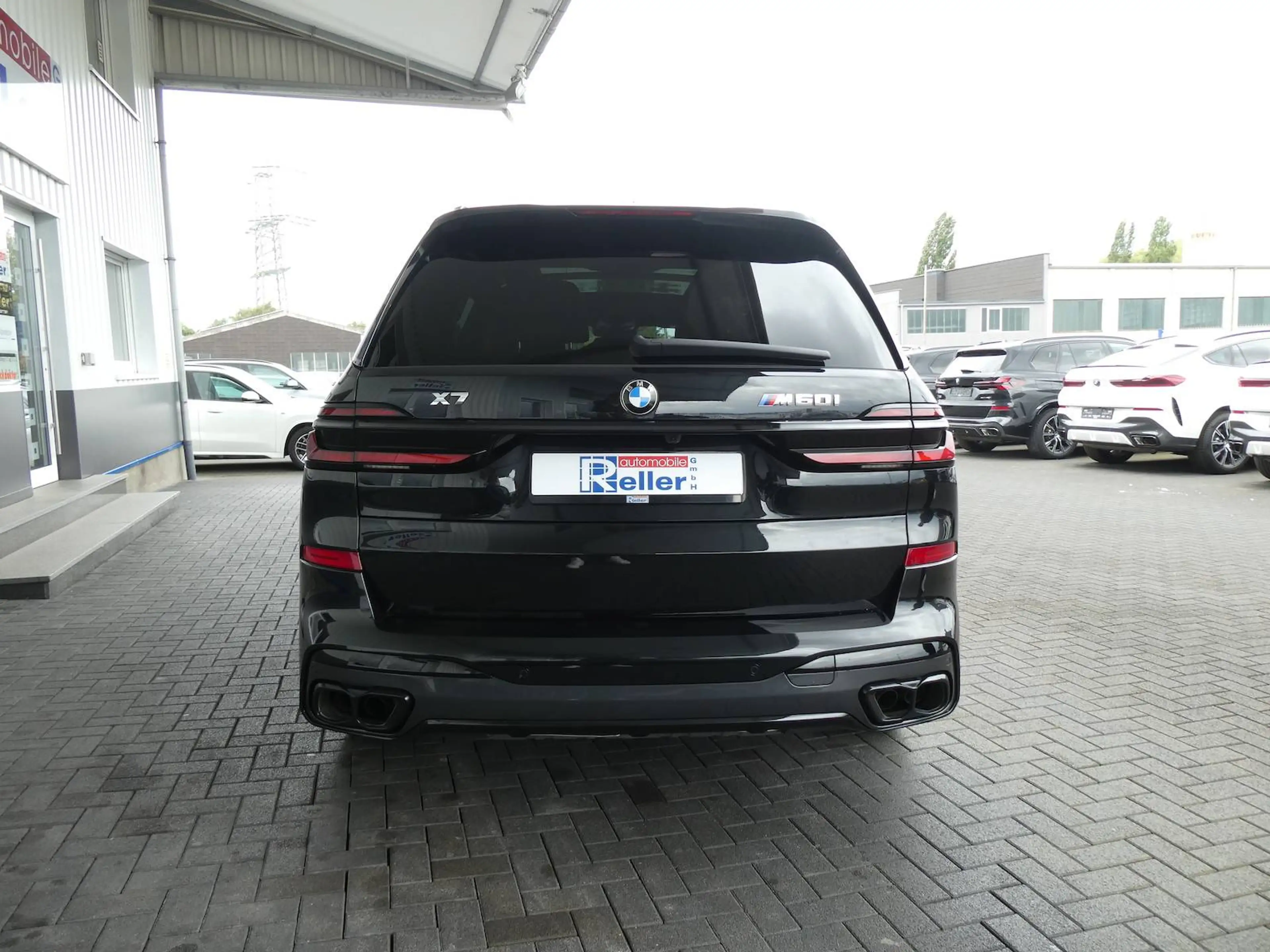 BMW X7 M xDrive M60 i M Sport Pro — photo 5