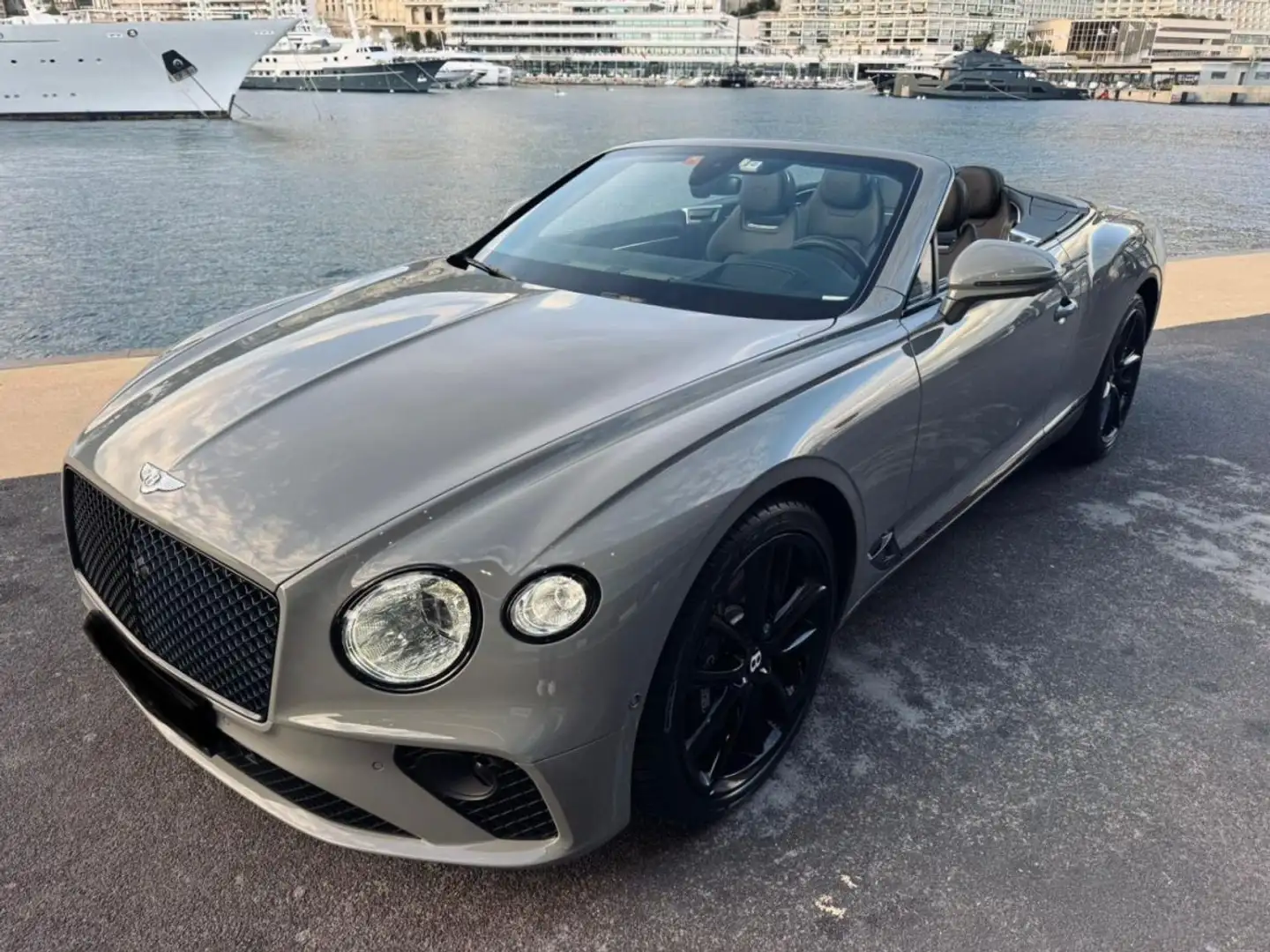 Bentley Continental GTC III 4,0 V8 550CH BVA8 Gris - 1