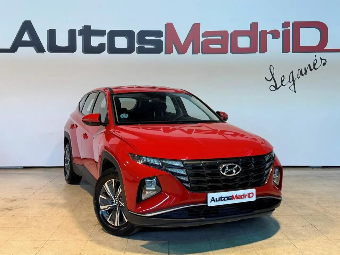 Hyundai TUCSON 1.6 CRDI 85kW (115CV) Klass Красный - 1
