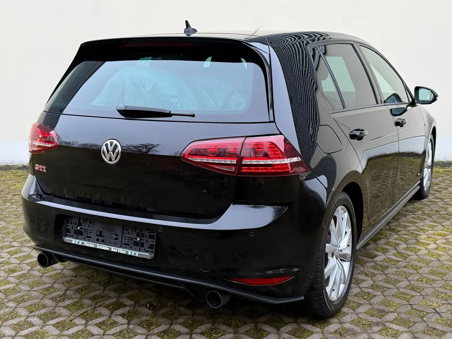 Volkswagen Golf 7 GTI | Performance | ACC | 40 Jahre Jubilä Schwarz - 2