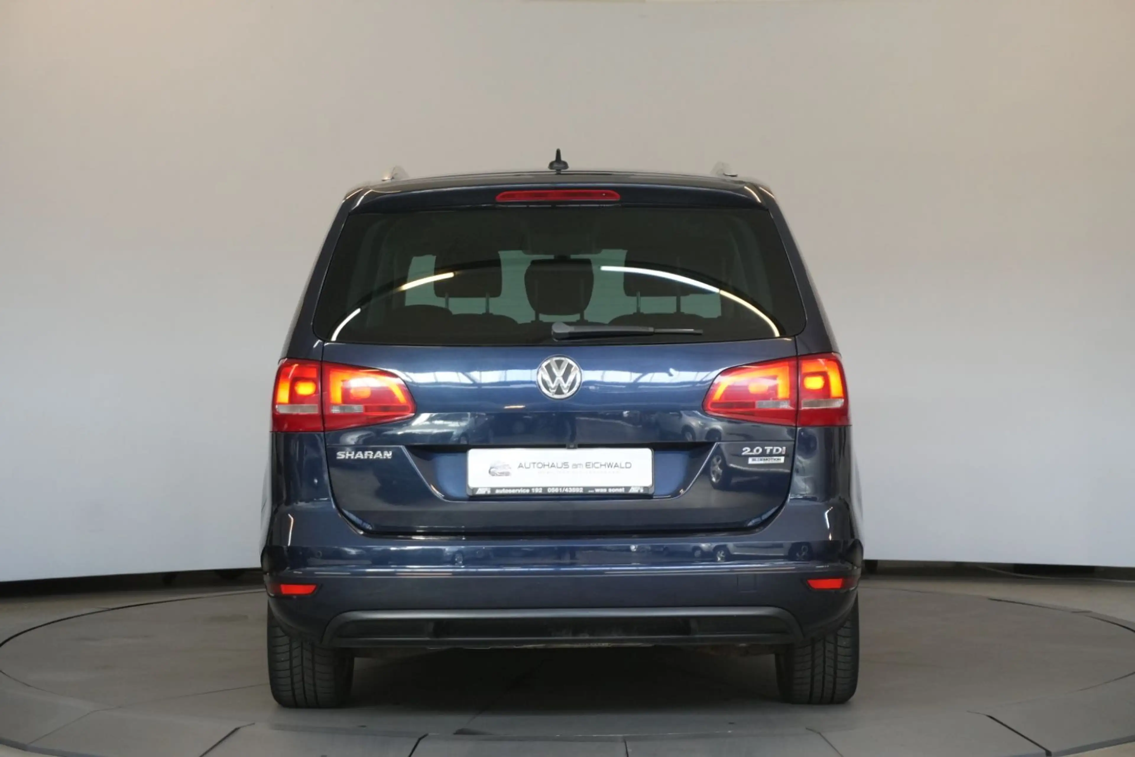Volkswagen Sharan 2.0 Cup DSG BMT StdHzg Kamera — photo 4