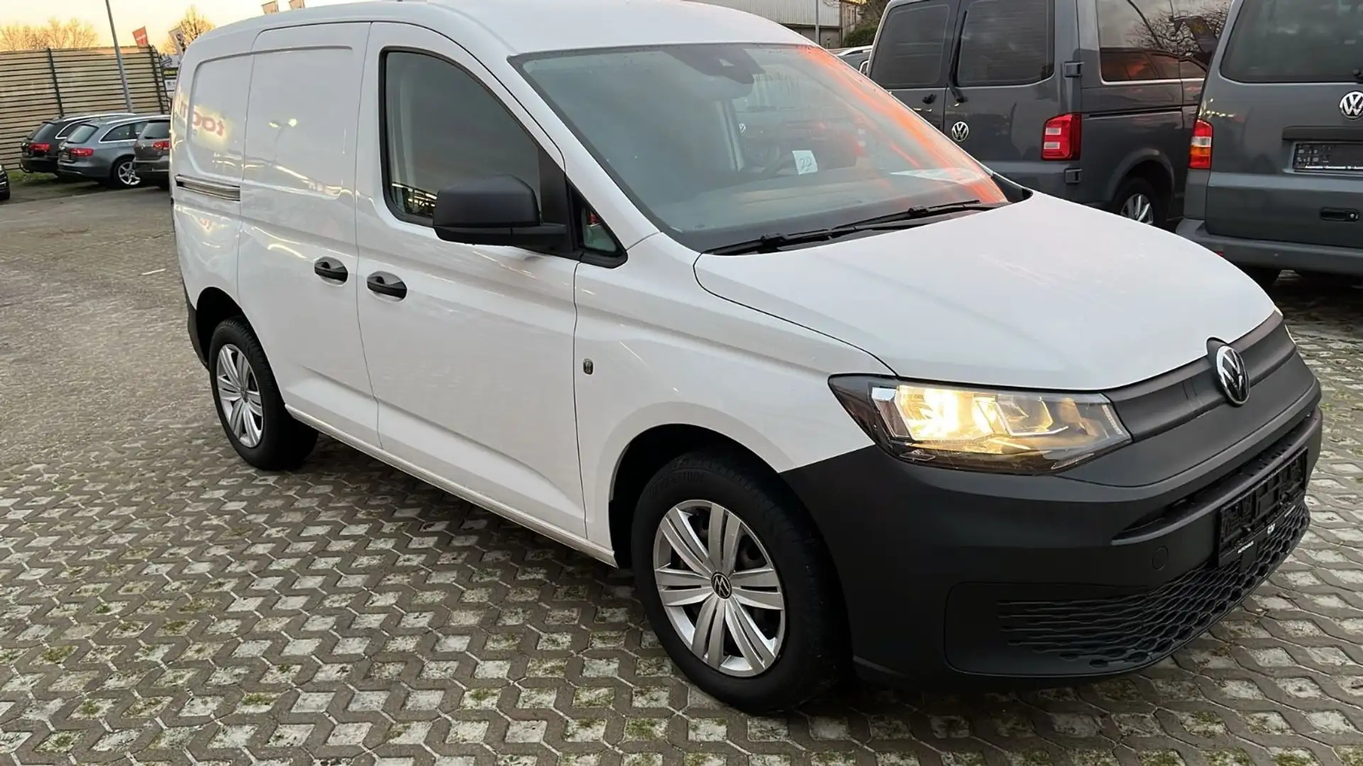 Volkswagen Caddy Cargo EcoProfi TÜV INSP GARANTIE Weiß - 1