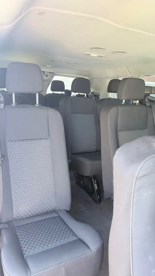 Ford Transit Passenger Wagon снимка Ford Transit Passenger Wagon