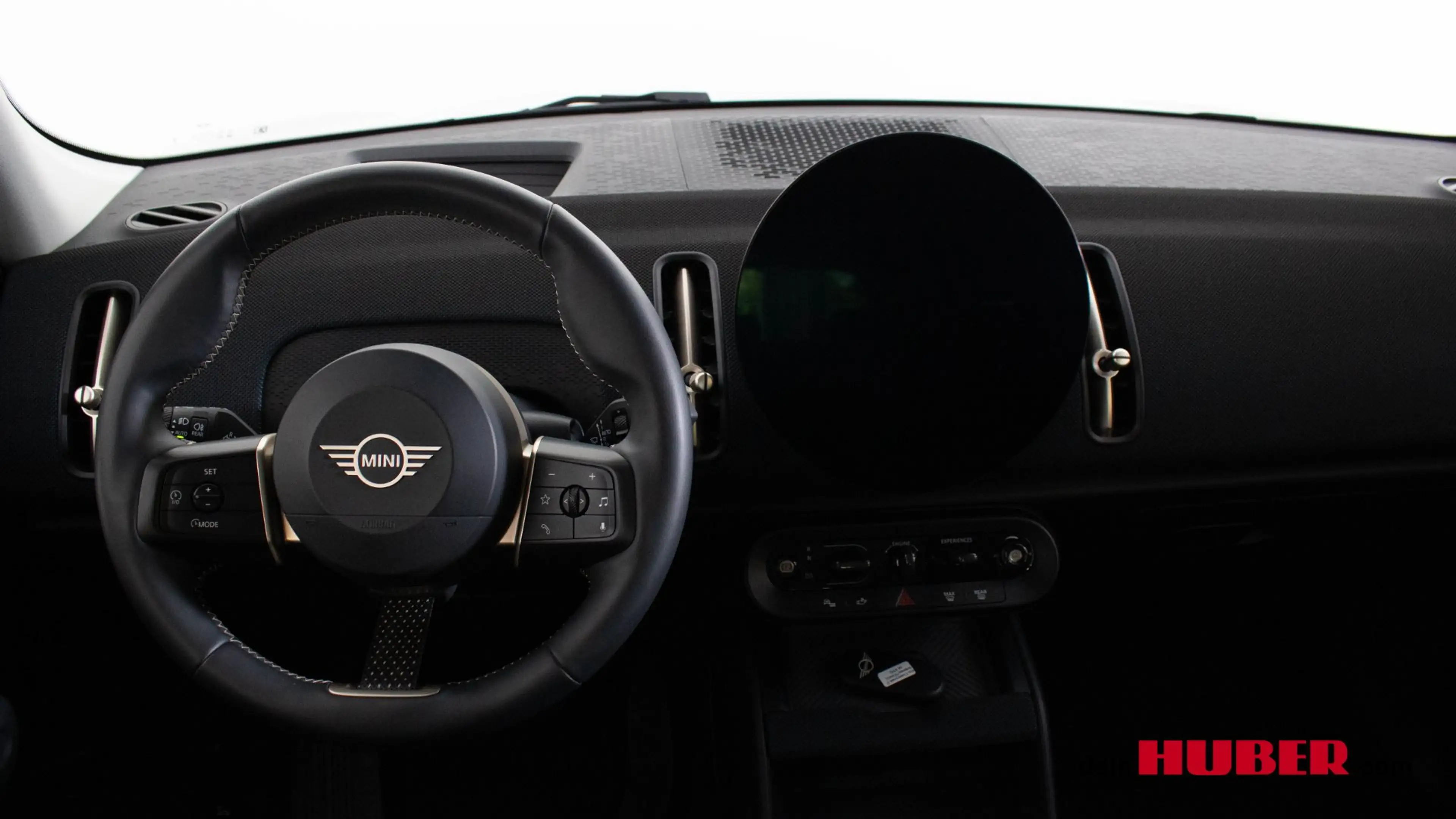 MINI Countryman D Countryman D — photo 12