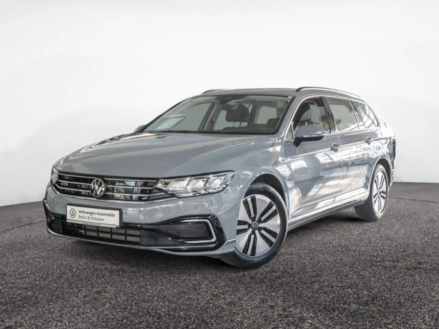 Volkswagen Passat Variant 1.4 TSI Hybrid GTE Kamera LED Nav Gris - 2