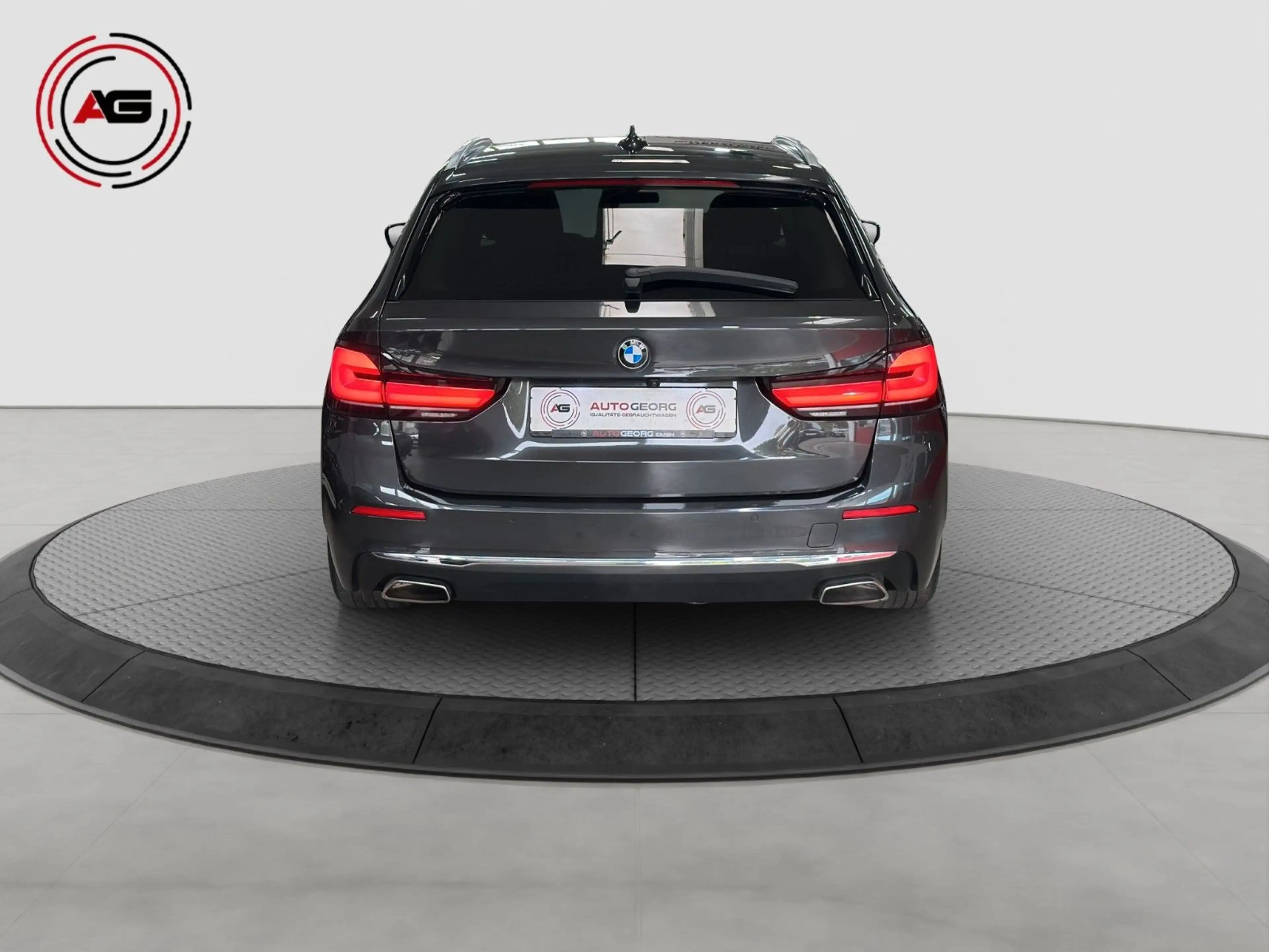 BMW 540 d xDr LC.PRO AD.LED ACC SITZKLIMA HUD AHK KAM — photo 6