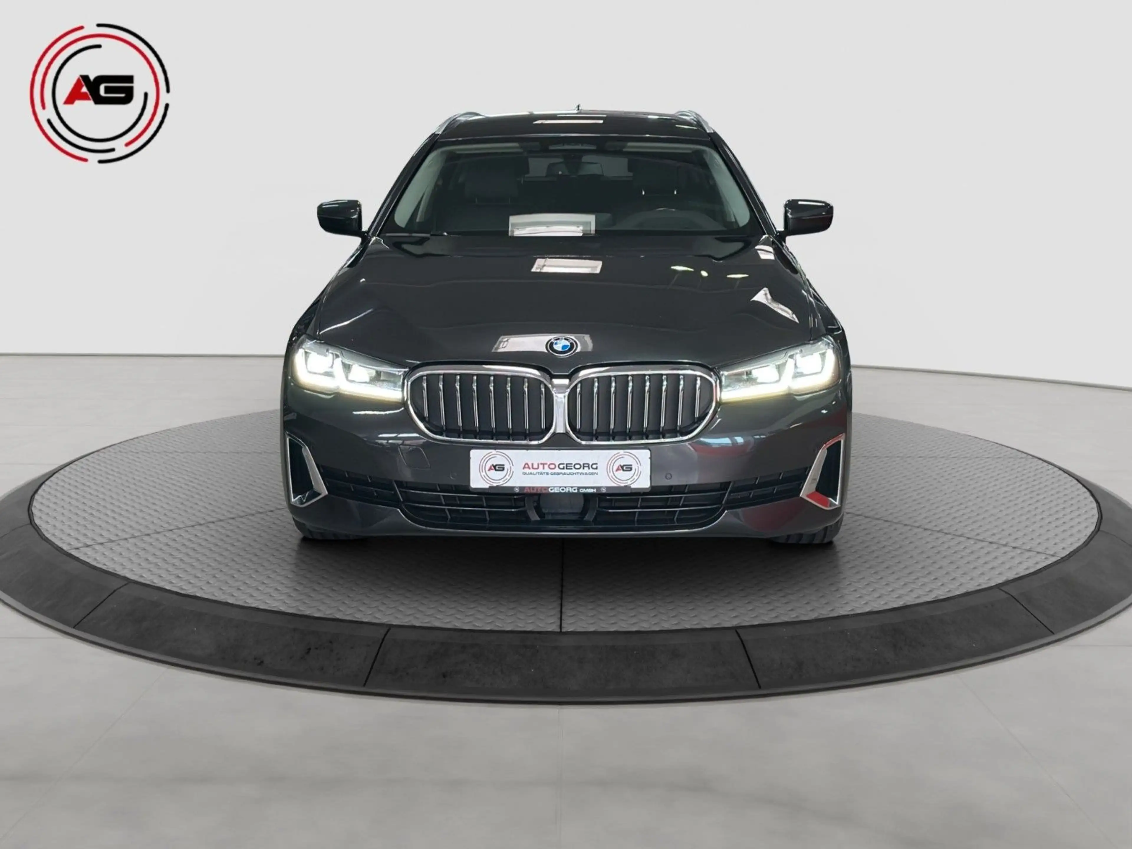 BMW 540 d xDr LC.PRO AD.LED ACC SITZKLIMA HUD AHK KAM — photo 2