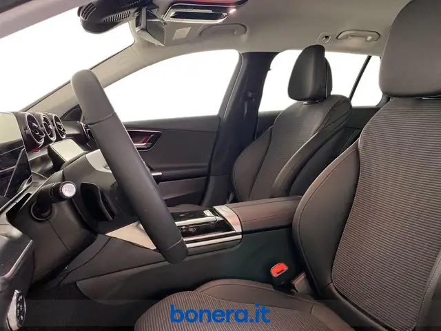 Mercedes-Benz C-Class view 16