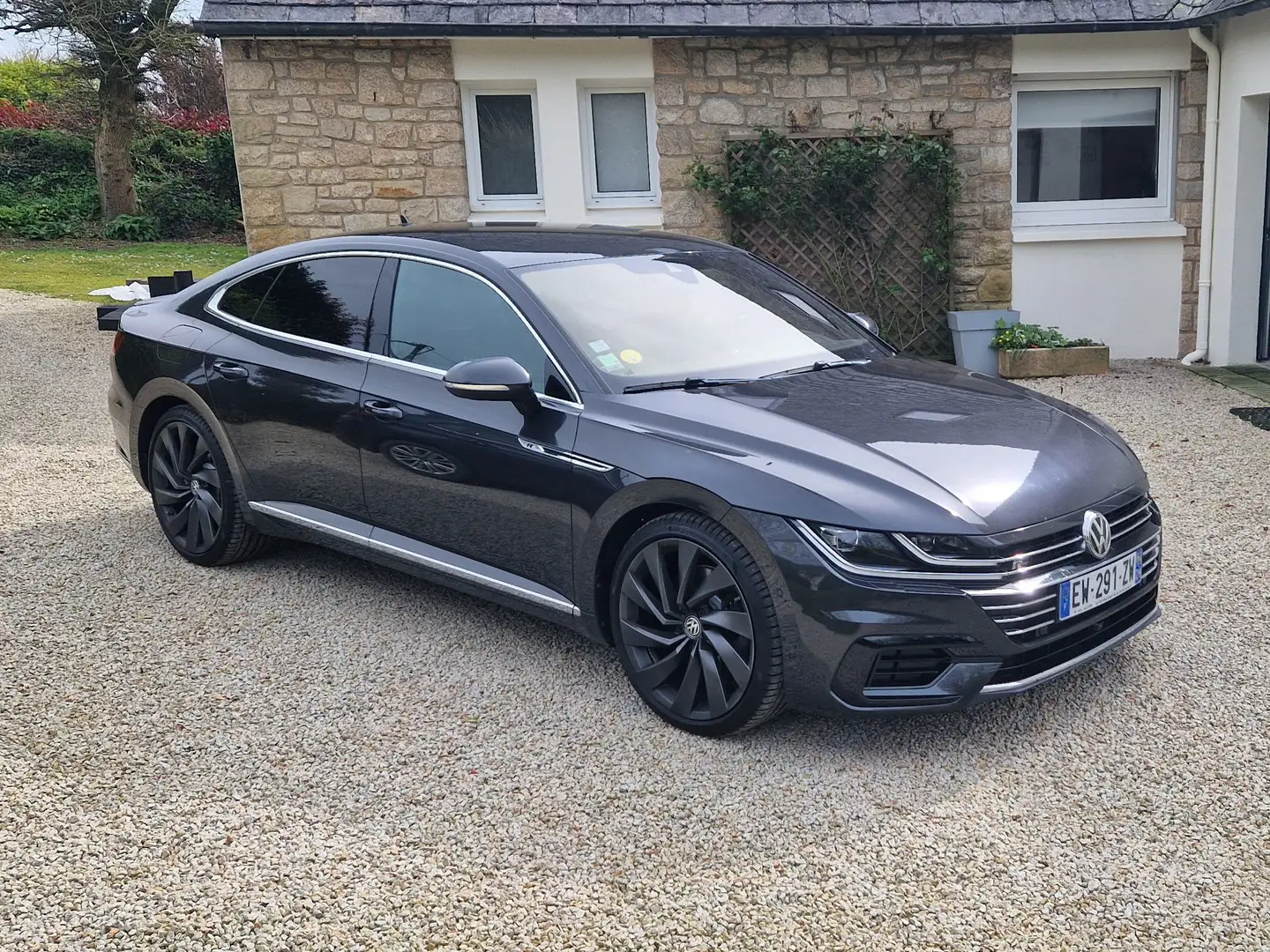 Volkswagen Arteon Arteon+2.0+BI-TDI+240+BMT+DSG7+4Motion+exclusive Noir - 1
