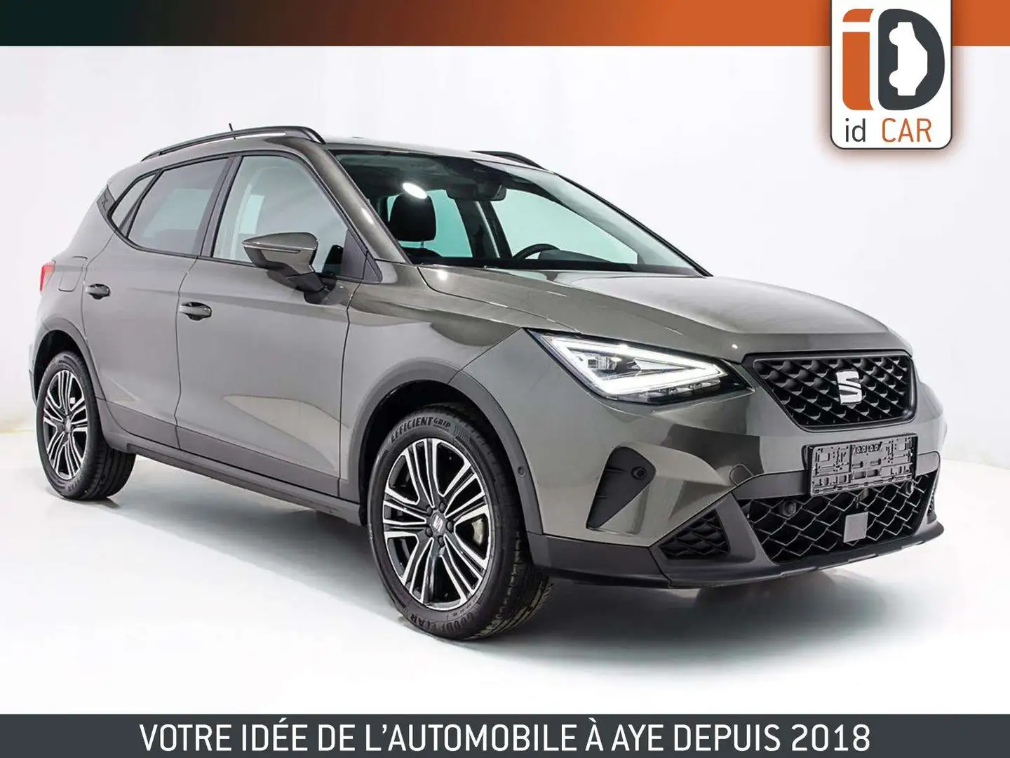 SEAT Arona 1.0 TSI 116 COPA LED CARPLAY REGU CAMERA JA17 Gris - 1