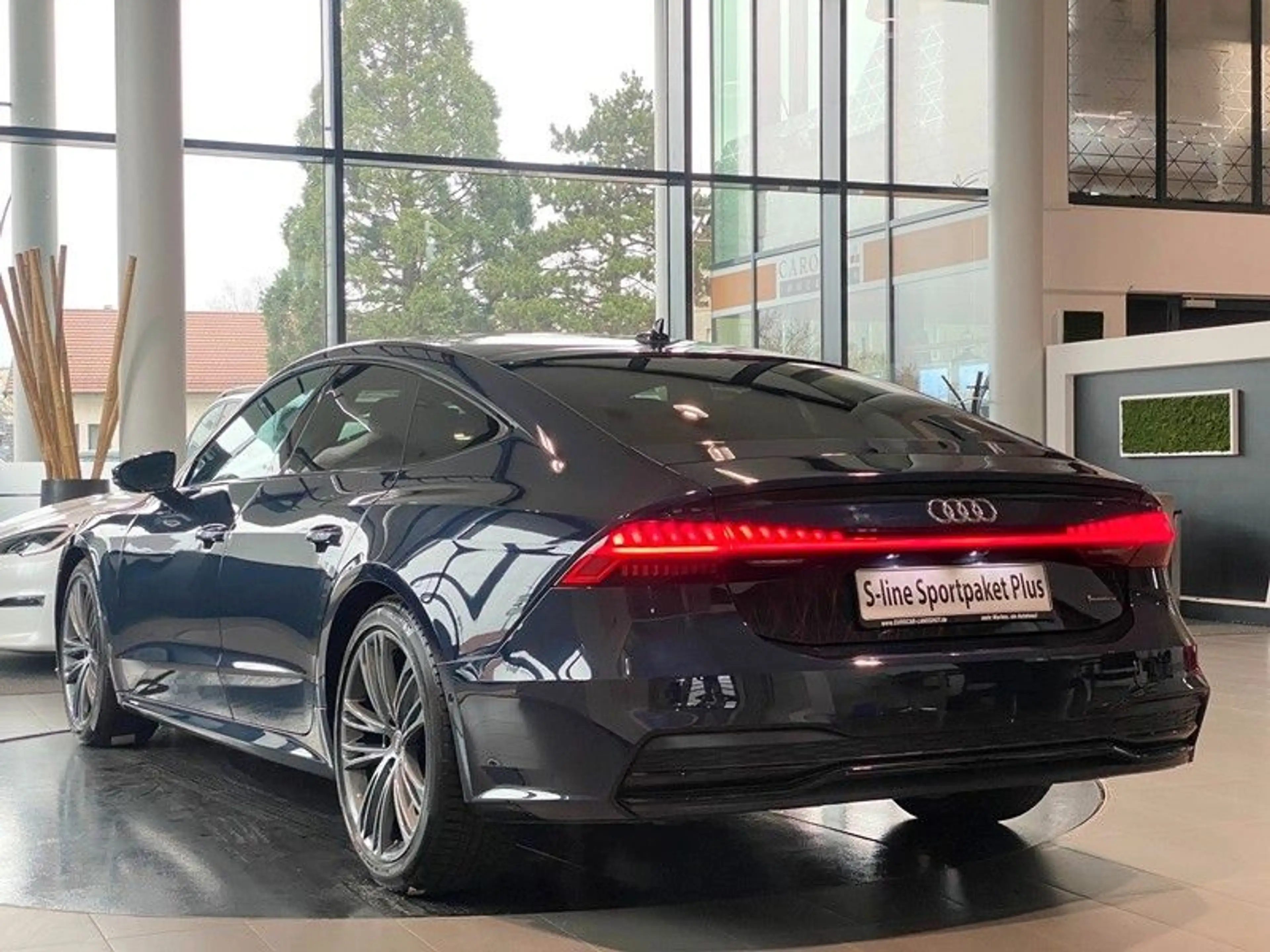 Audi A7 quattro S-line+ ViCo Laser Pano HUD AHK ACC — photo 2