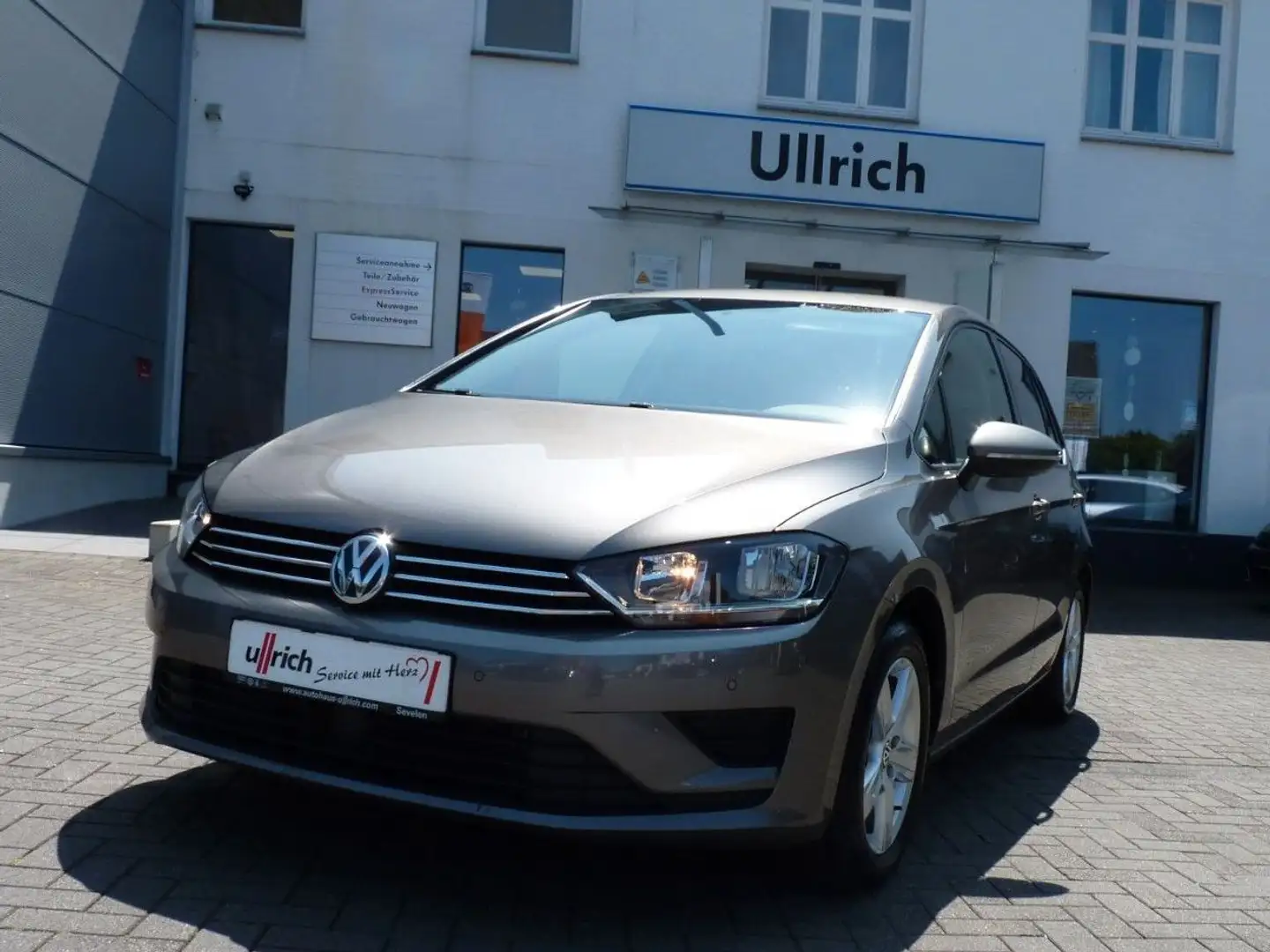 Volkswagen Golf Sportsvan VII Серый - 2