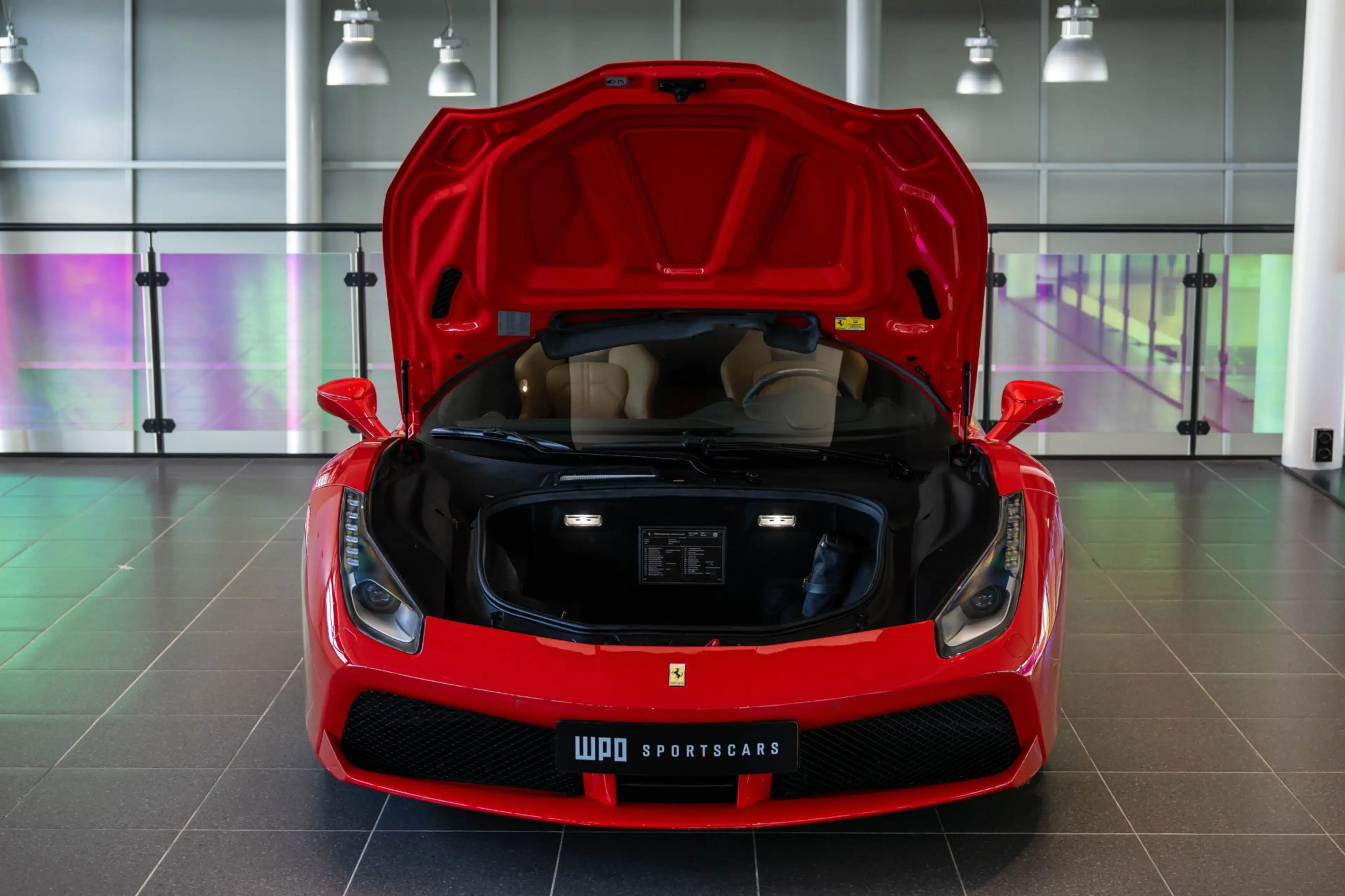 Ferrari 488 3.9 GTB HELE — photo 10