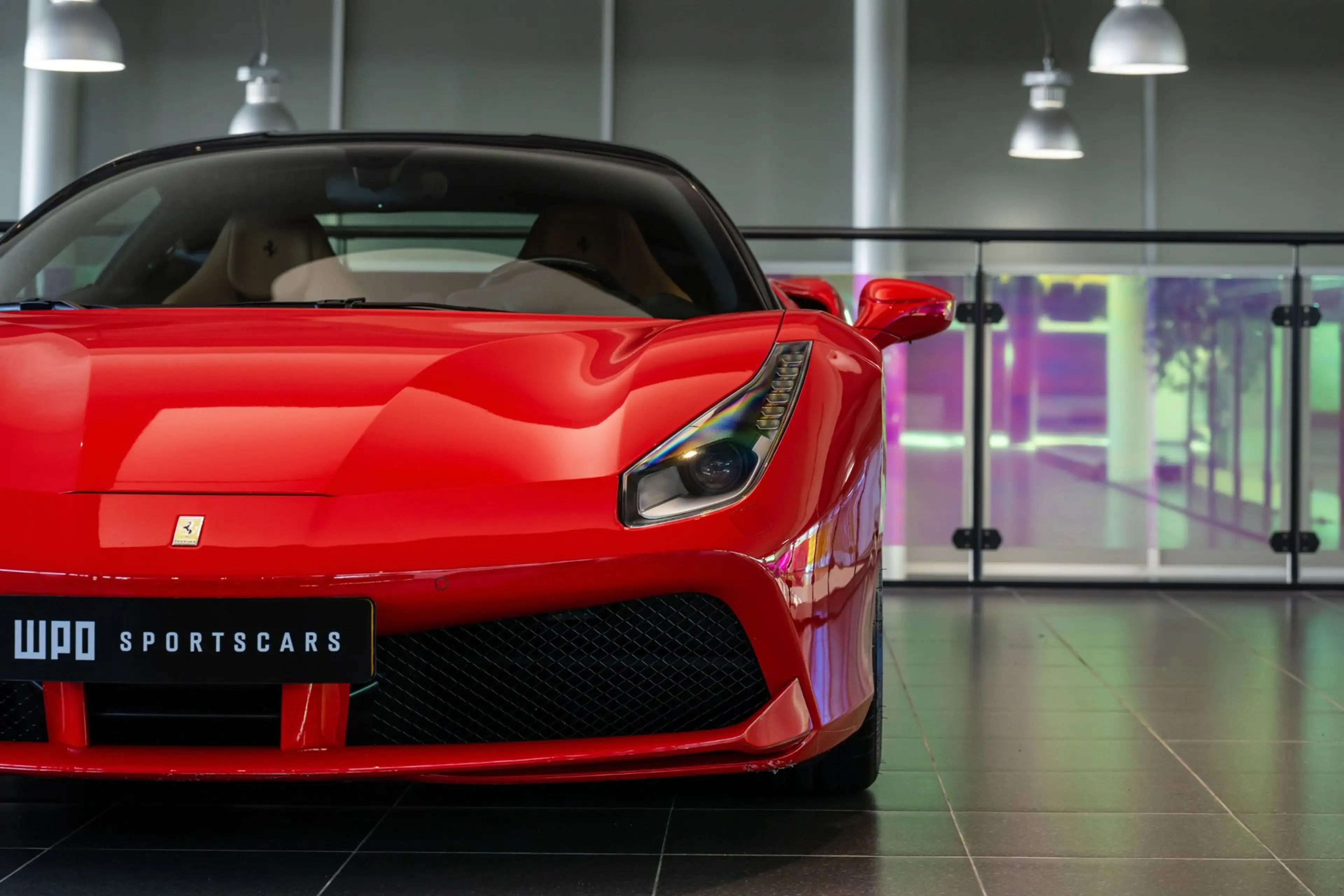 Ferrari 488 3.9 GTB HELE — photo 6