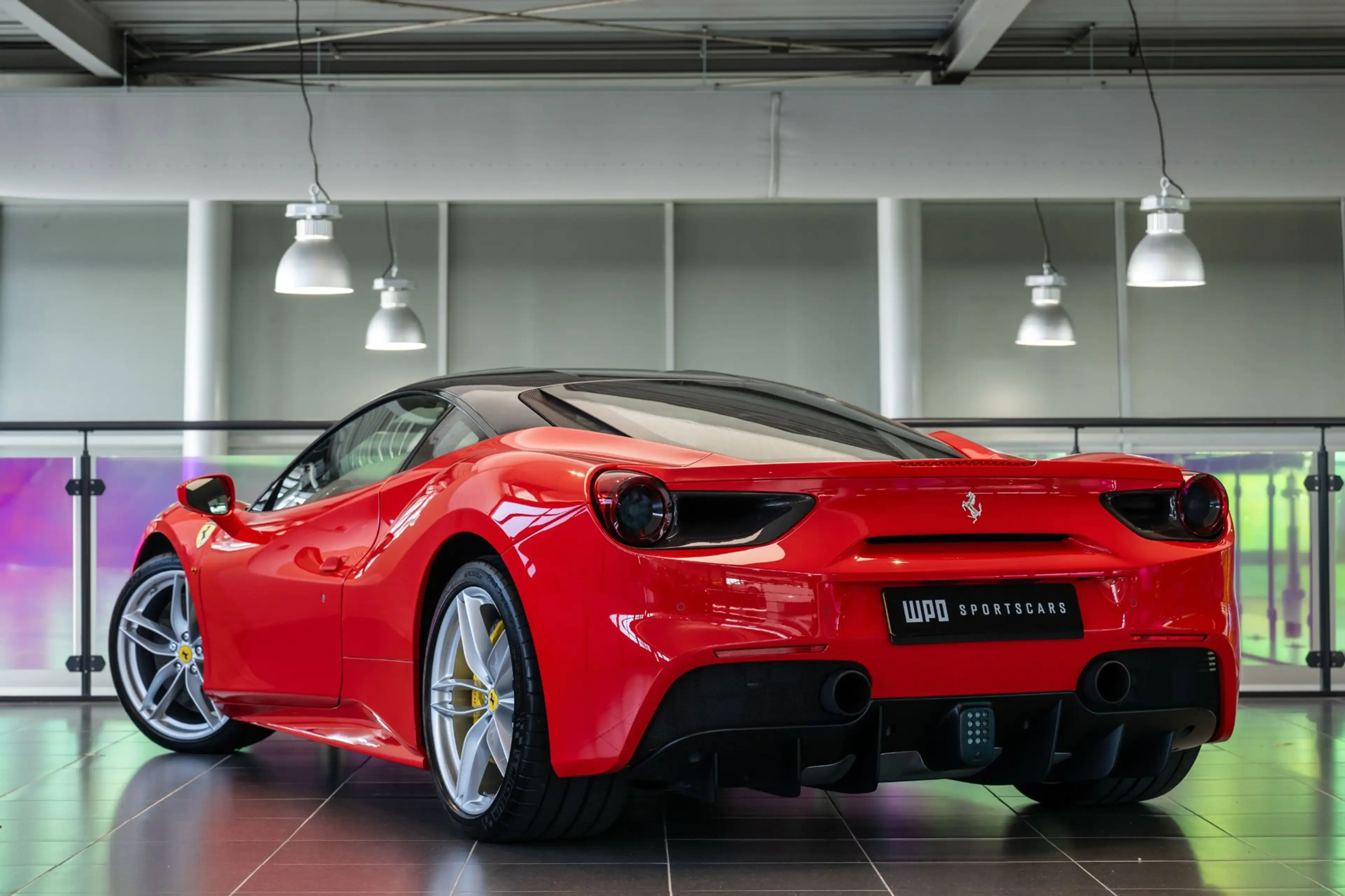 Ferrari 488 3.9 GTB HELE — photo 4
