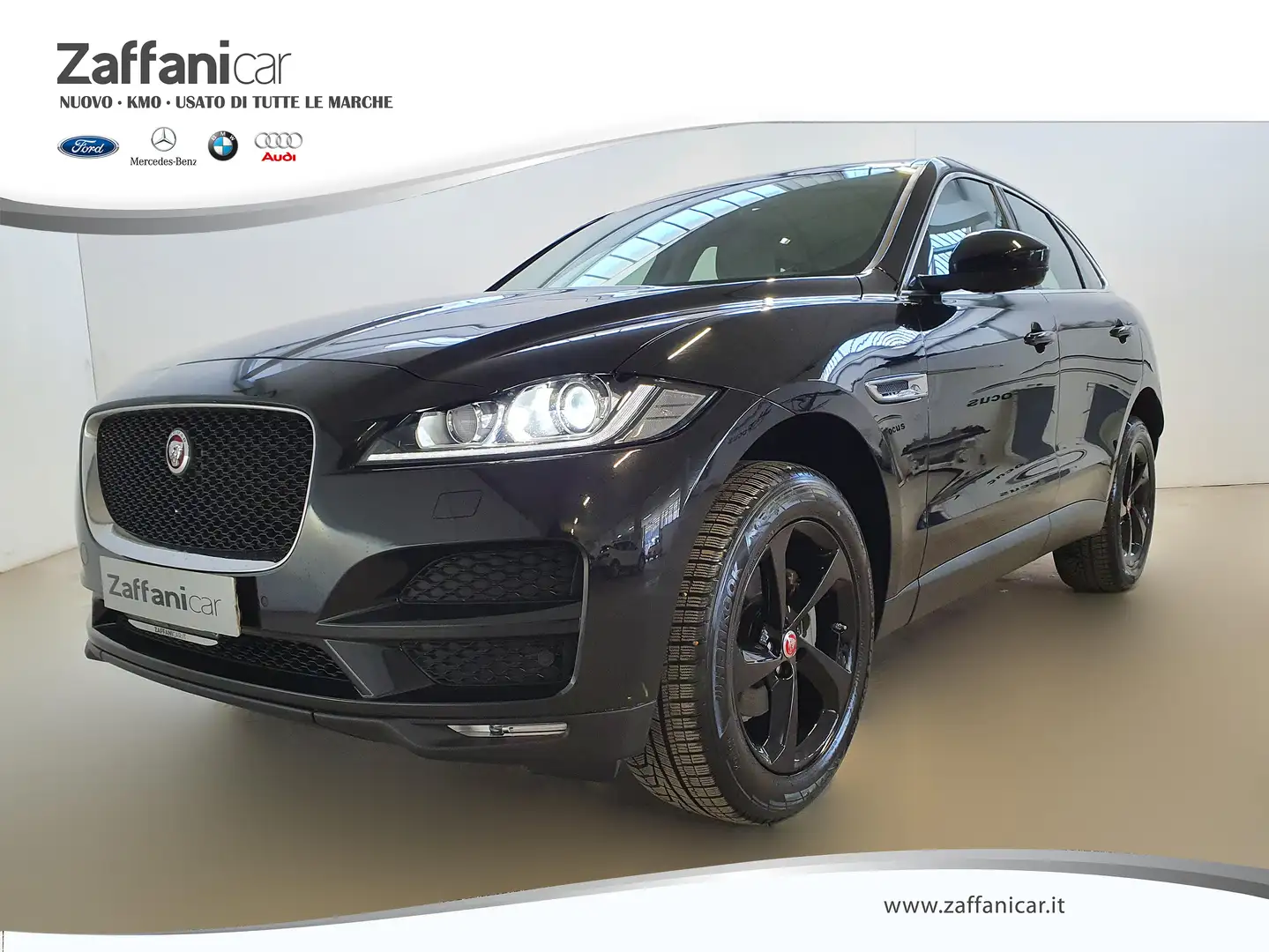 Jaguar E-Pace 2.0D 240 CV AWD aut. R-Dynamic S Nero - 1