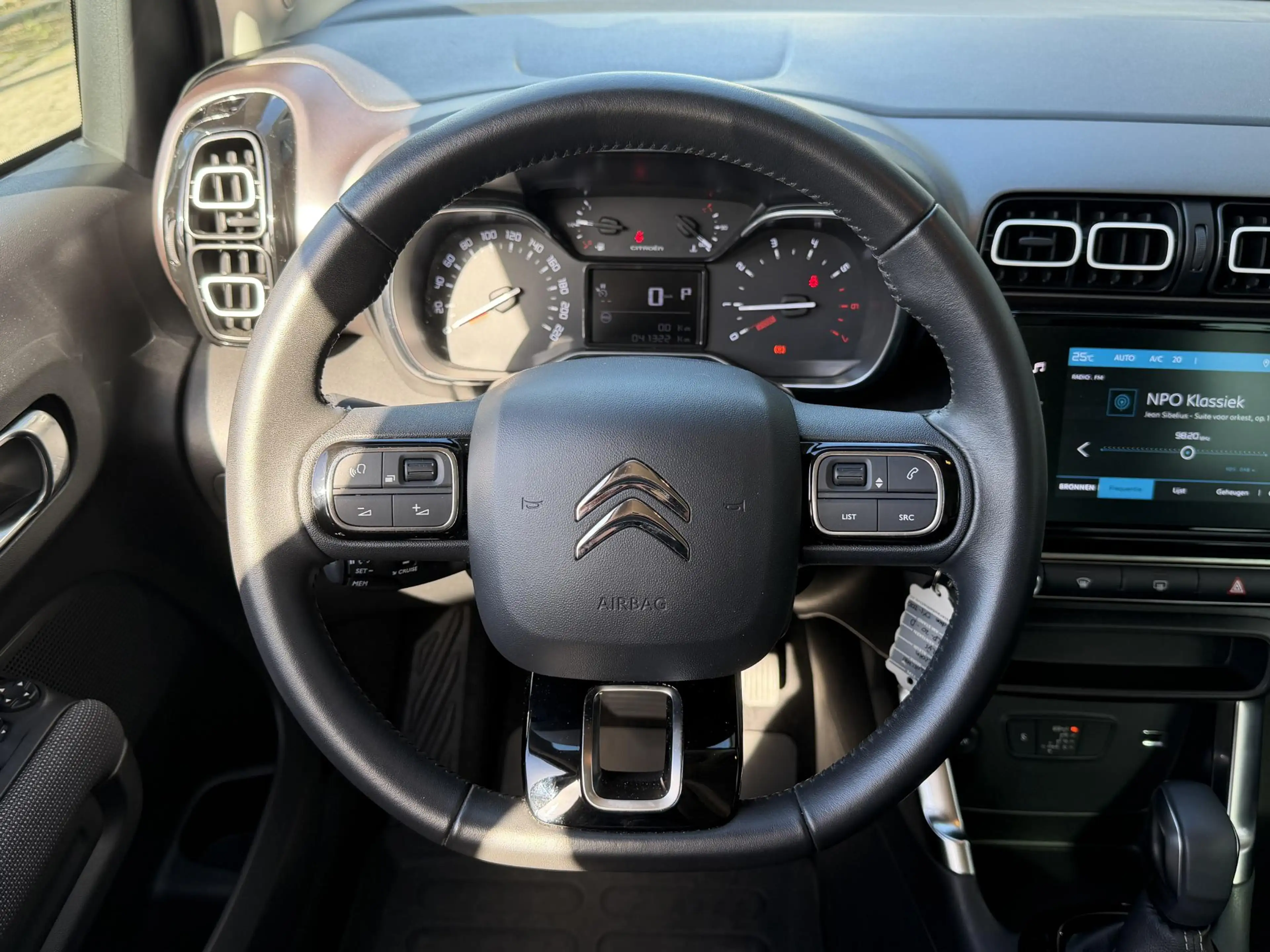 Citroen C3 Aircross 1.2 PureTech Plus 16"/Stoelverwarming/PDC/Apple Ca — photo 5