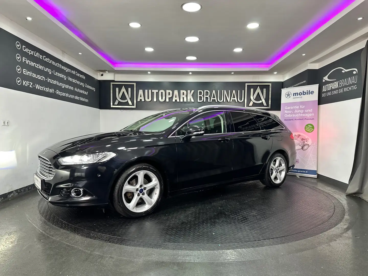 Ford Mondeo 2,0 TDCi Titanium Aut. *KAMERA*NAVI*TEMPO* Schwarz - 2