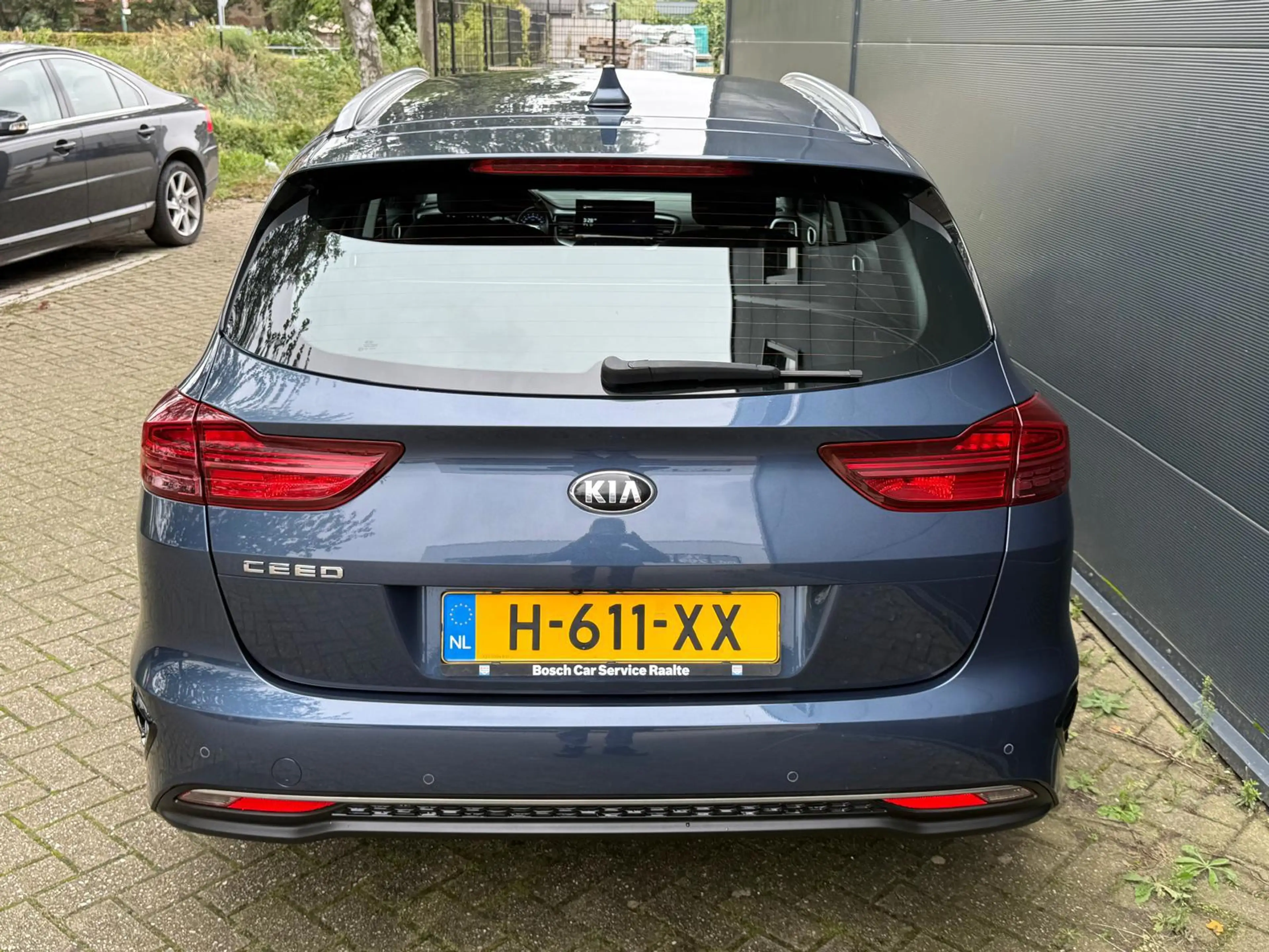 Kia Ceed SW / cee'd SW Sportswagon 1.0 T-GDi DynamicLine/Navi/Carplay/Cam — photo 8