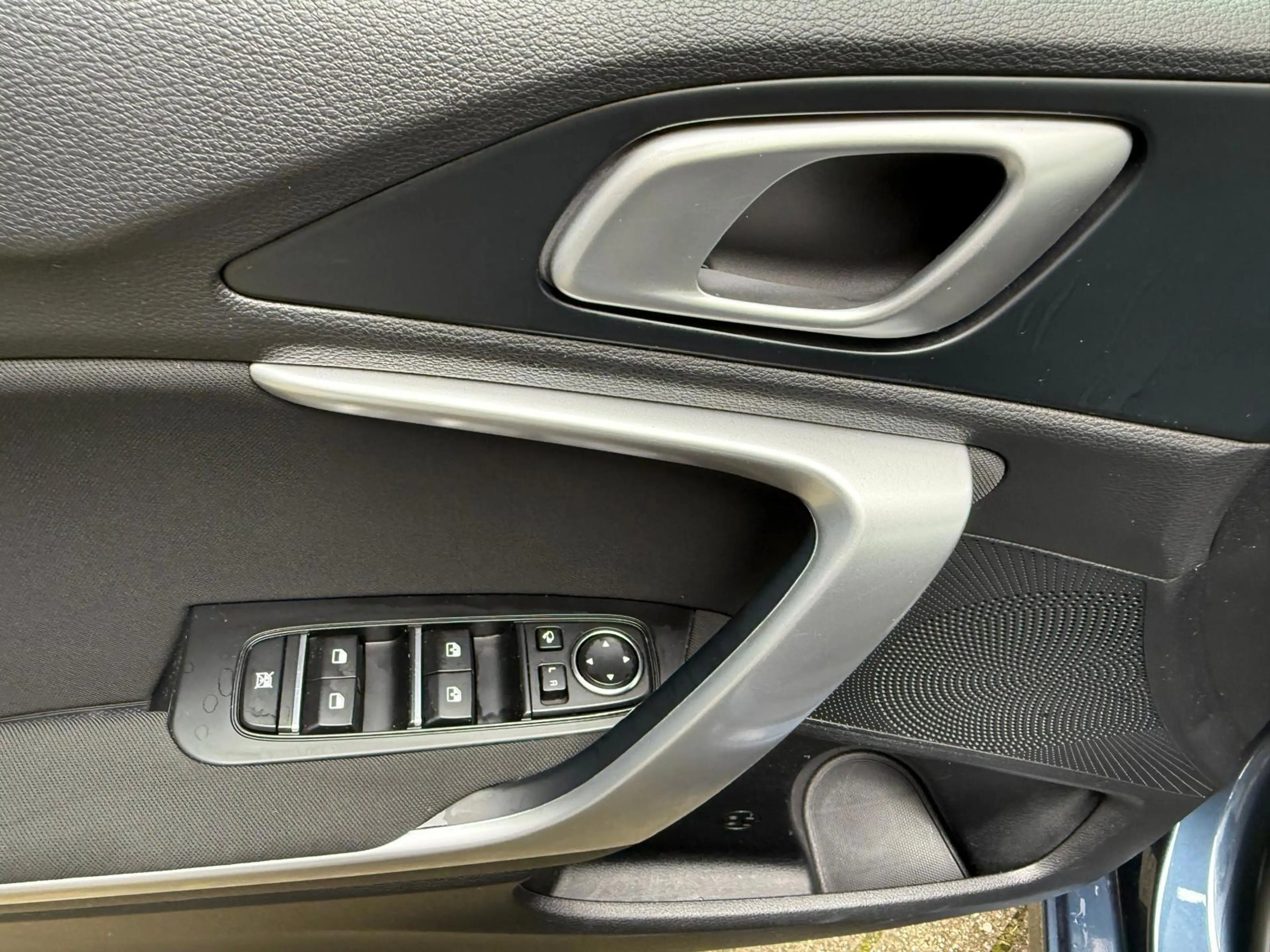 Kia Ceed SW / cee'd SW Sportswagon 1.0 T-GDi DynamicLine/Navi/Carplay/Cam — photo 35