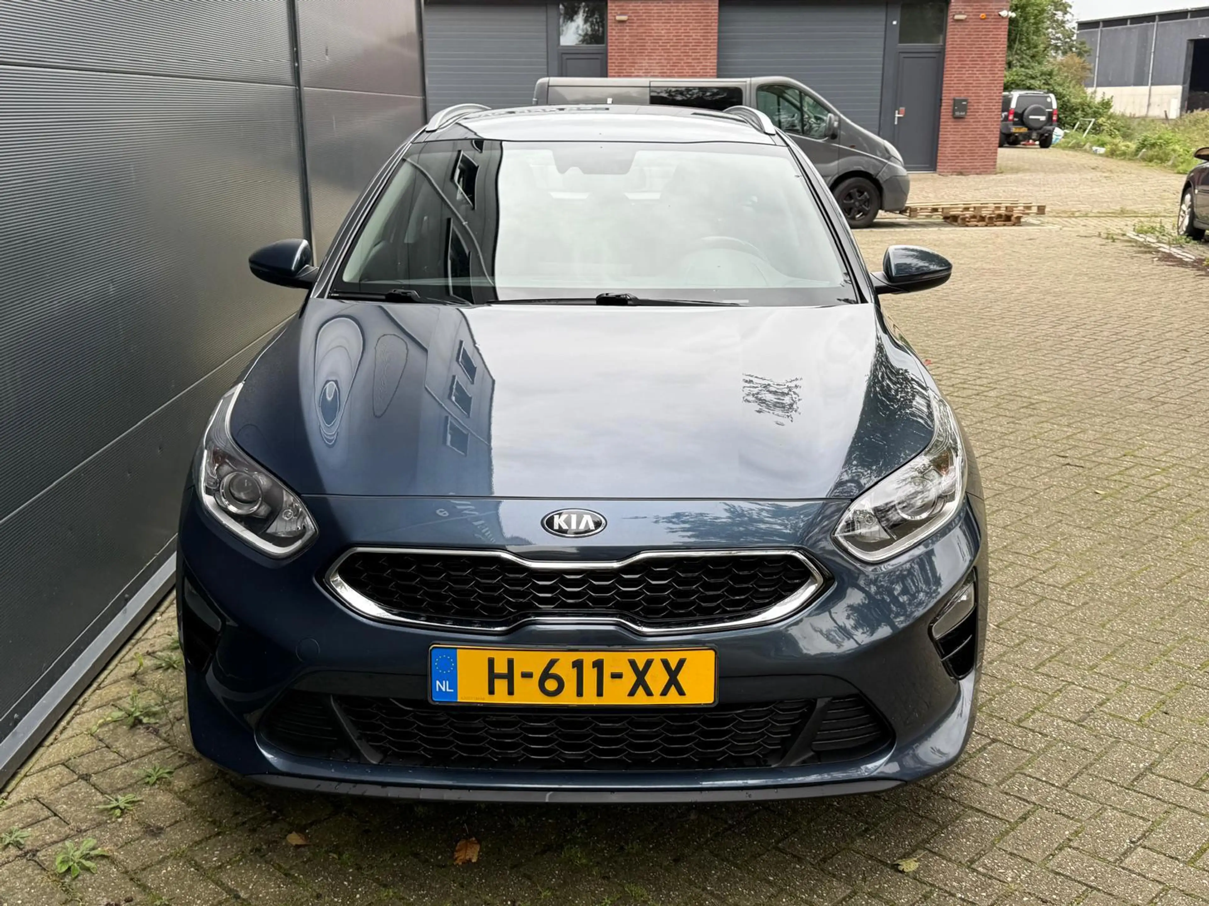 Kia Ceed SW / cee'd SW Sportswagon 1.0 T-GDi DynamicLine/Navi/Carplay/Cam — photo 5