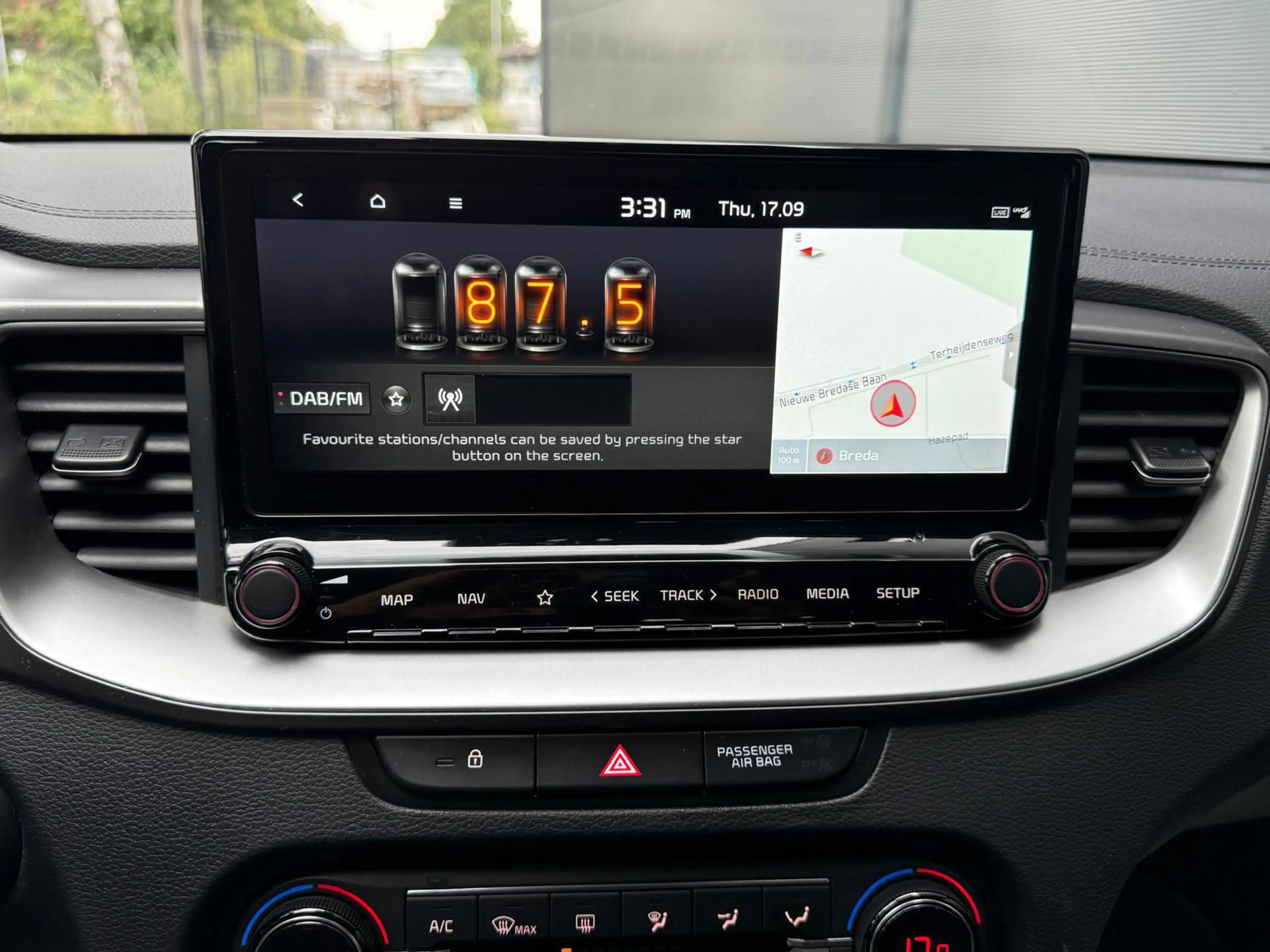 Kia Ceed SW / cee'd SW Sportswagon 1.0 T-GDi DynamicLine/Navi/Carplay/Cam — photo 27
