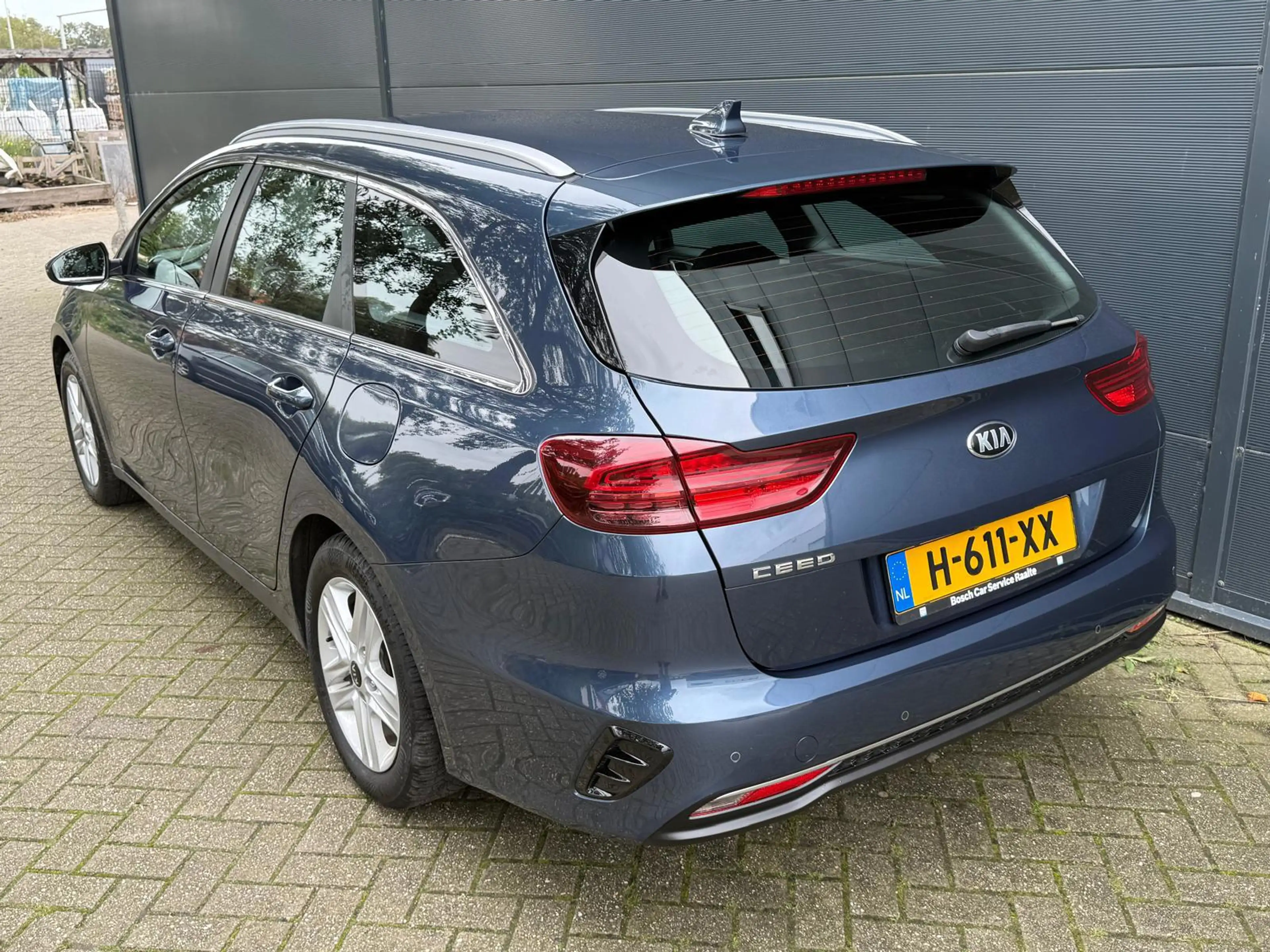 Kia Ceed SW / cee'd SW Sportswagon 1.0 T-GDi DynamicLine/Navi/Carplay/Cam — photo 7