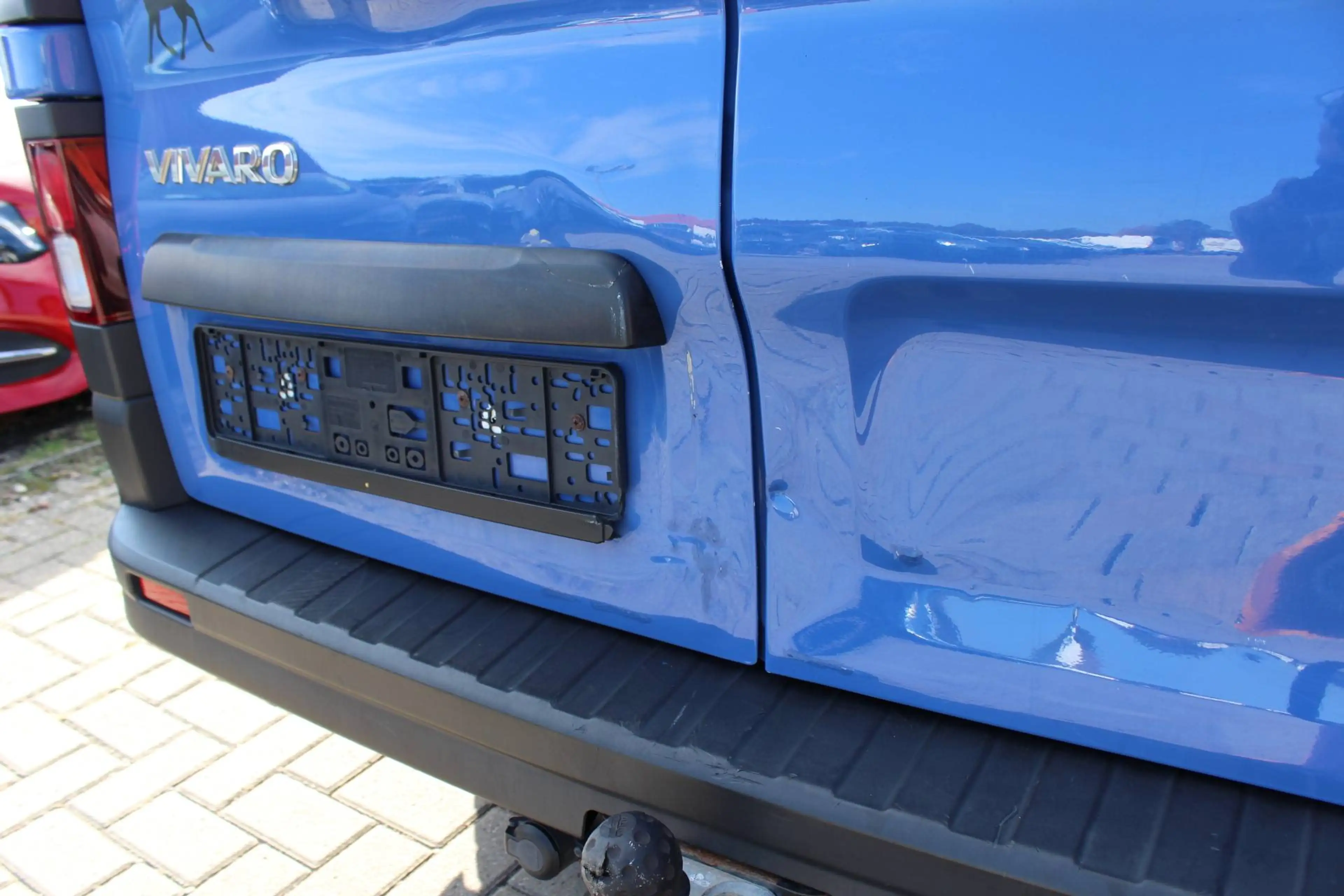 Opel Vivaro 1.6 CDTi Combi L1H1  2,7t Navi Klima AHK — photo 12
