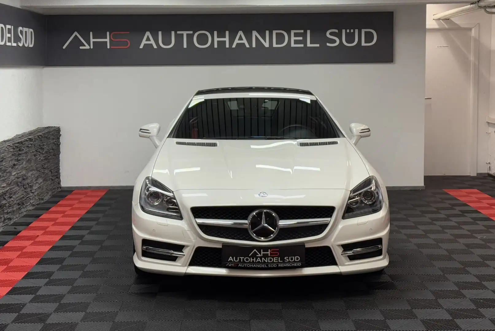 Mercedes-Benz SLC 250 *H.KARDON*BI-XENON*NAVIGATION* Fehér - 2