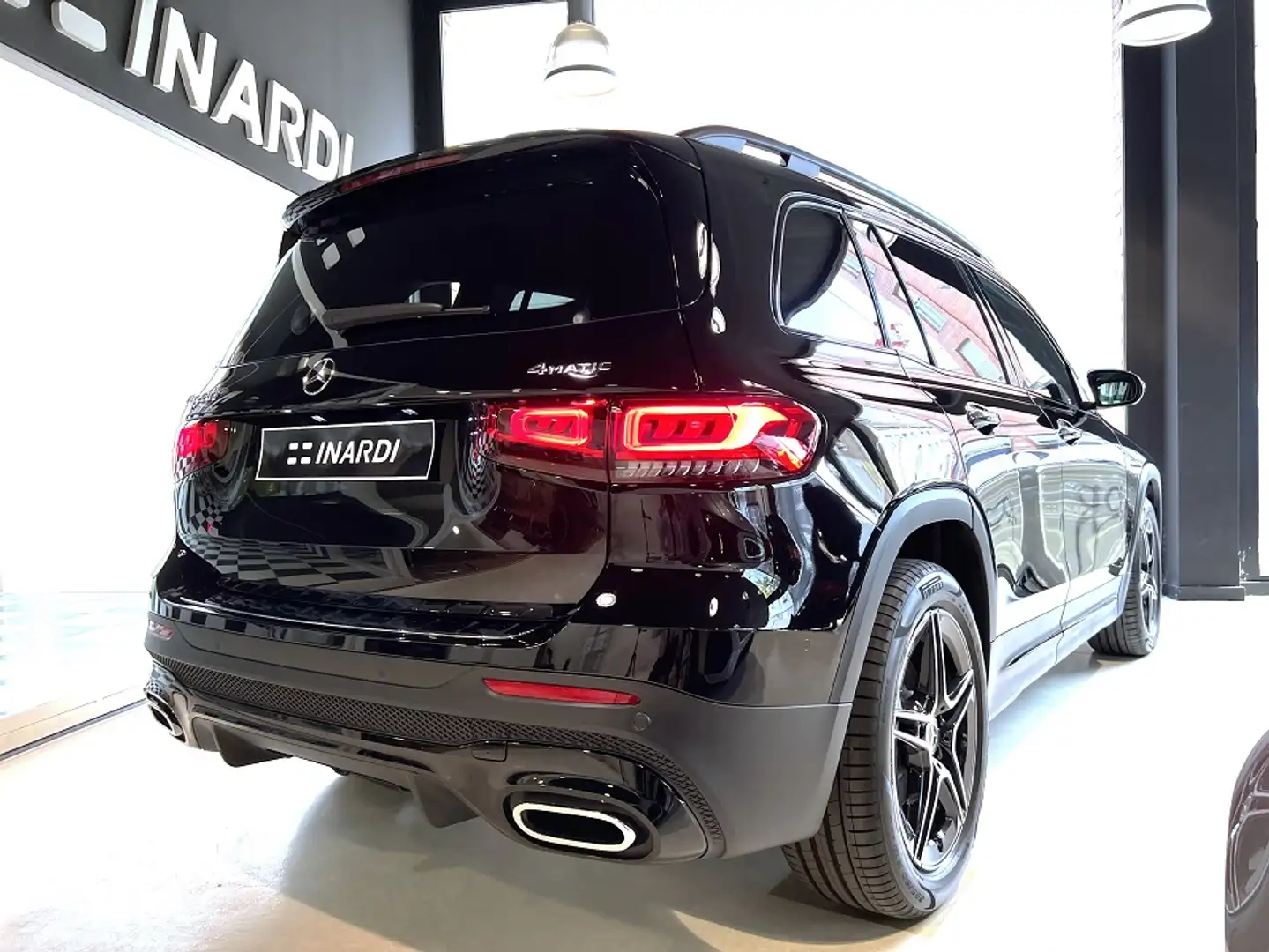 Mercedes-Benz GLB 220 220d 4Matic 8G-DCT Negro - 2
