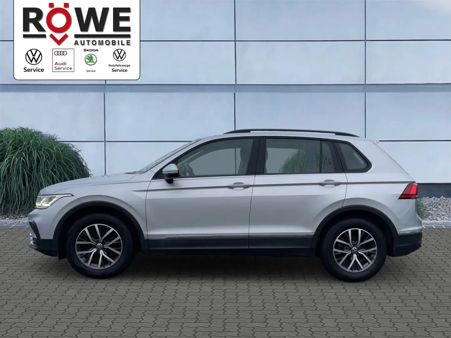 Volkswagen Tiguan Life 2,0 l TDI SCR 110 kW (150 PS) 6-Gang Klima Silber - 2