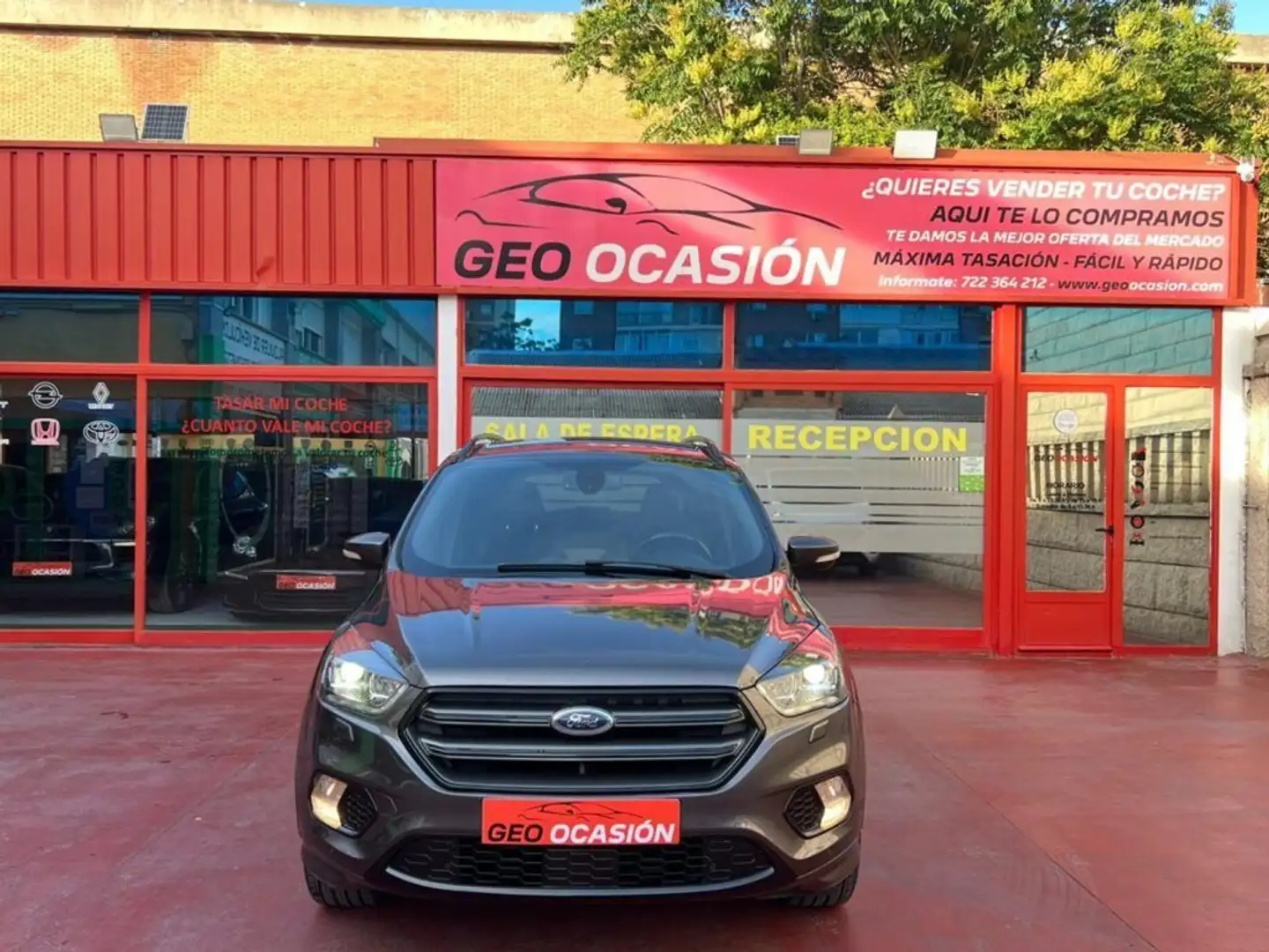 Ford Kuga 2.0TDCi Auto S&S ST-Line 4x2 150 Gris - 2