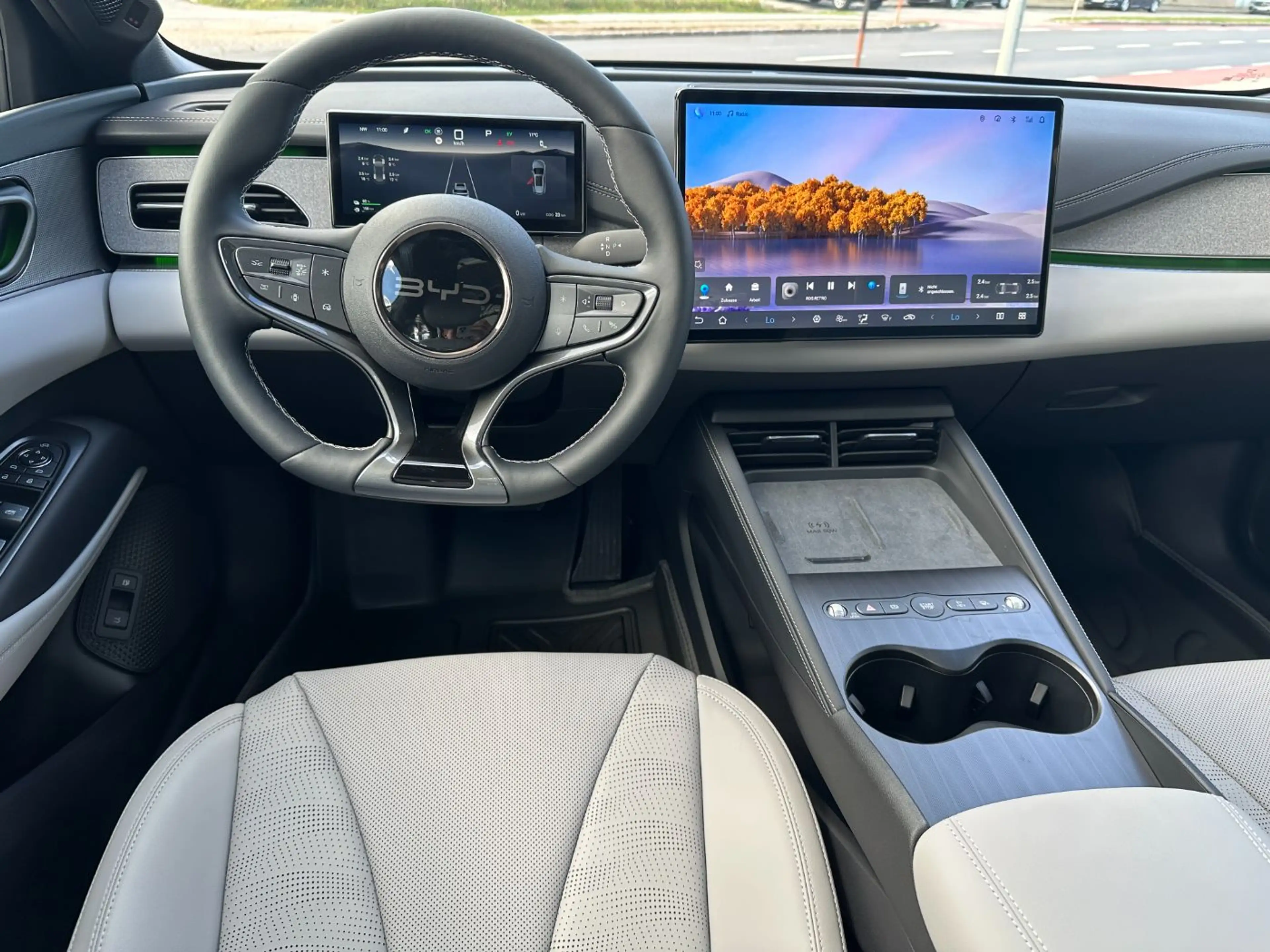 BYD Seal 6 DM-i Comf LED DAB CarPlay HUD PTS KeyGo — photo 10