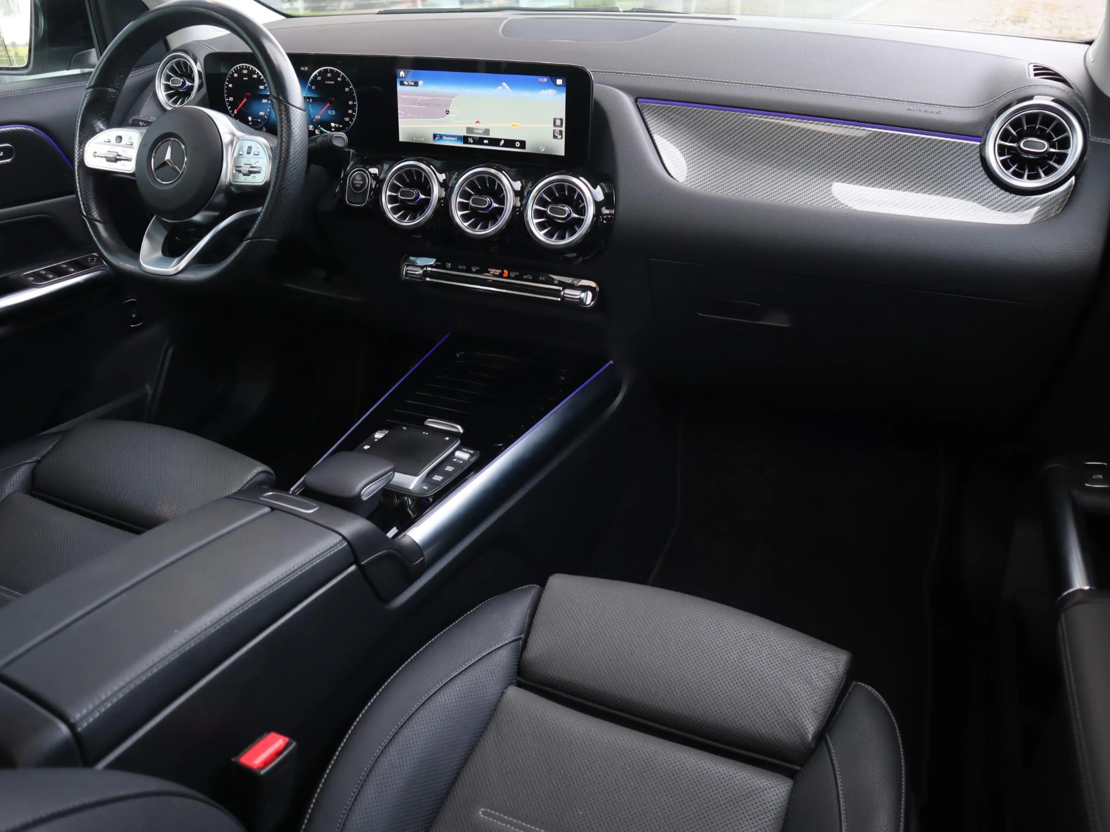 Mercedes-Benz GLA 250 e Business Solution AMG Limited — photo 3