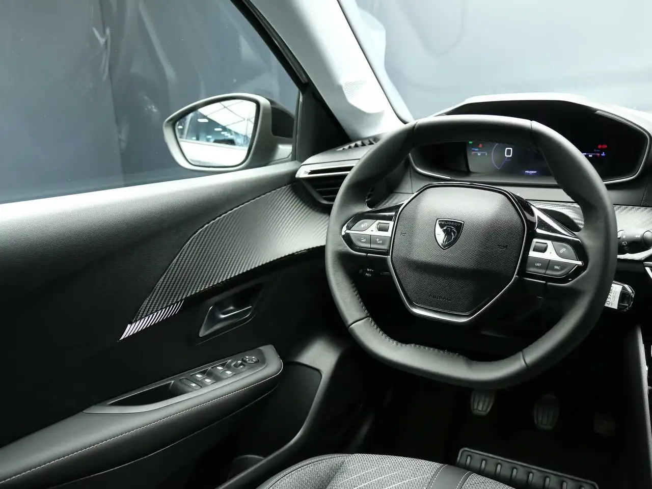 Peugeot 208 2026 — фото 10
