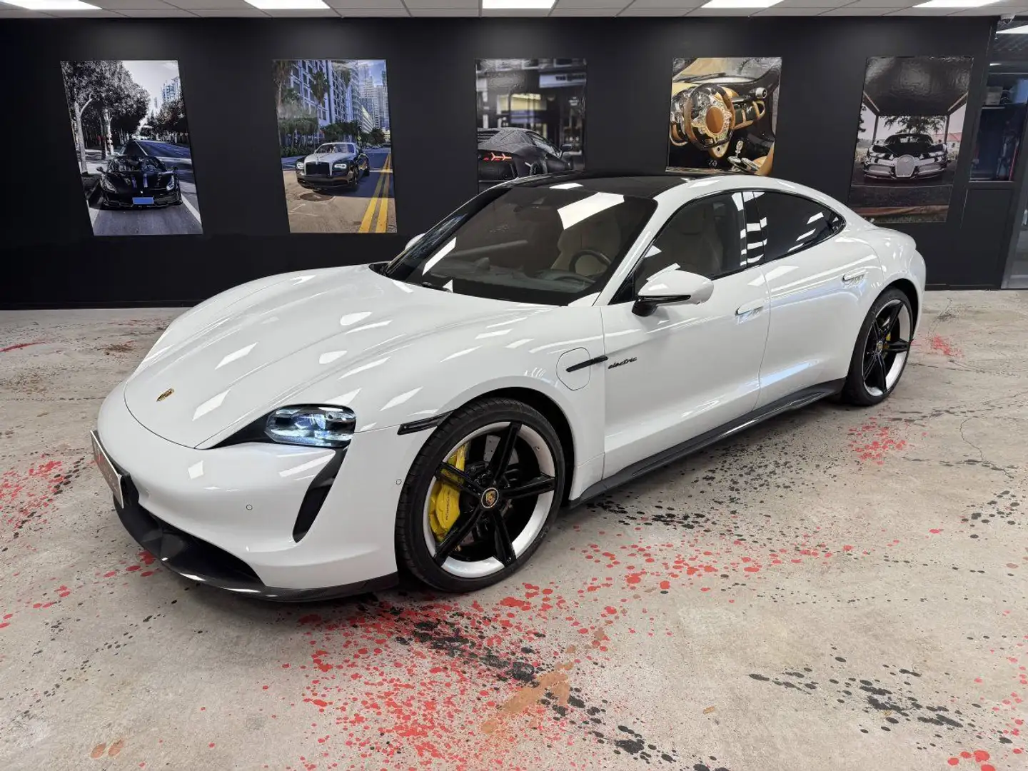 Porsche Taycan 761ch Turbo S MY22 Weiß - 1