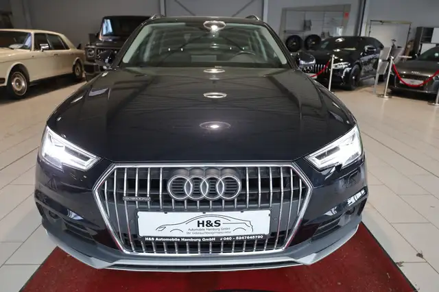 Audi A4 Allroad view 9